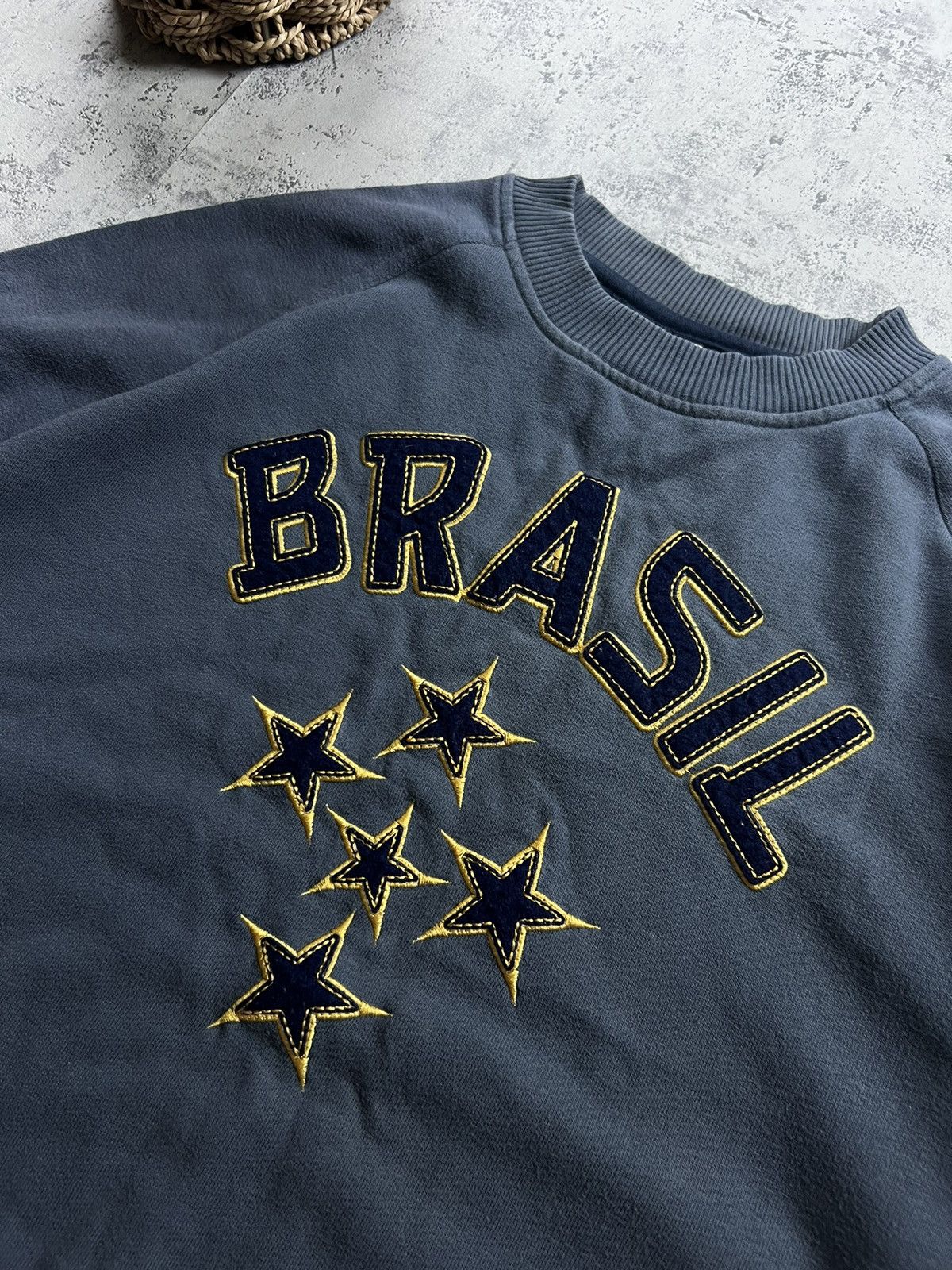 Nike 90s Nike Brasil Big Logo Vintage Y2K Retro Sweatshirt Size US S / EU 44-46 / 1 - 4 Thumbnail