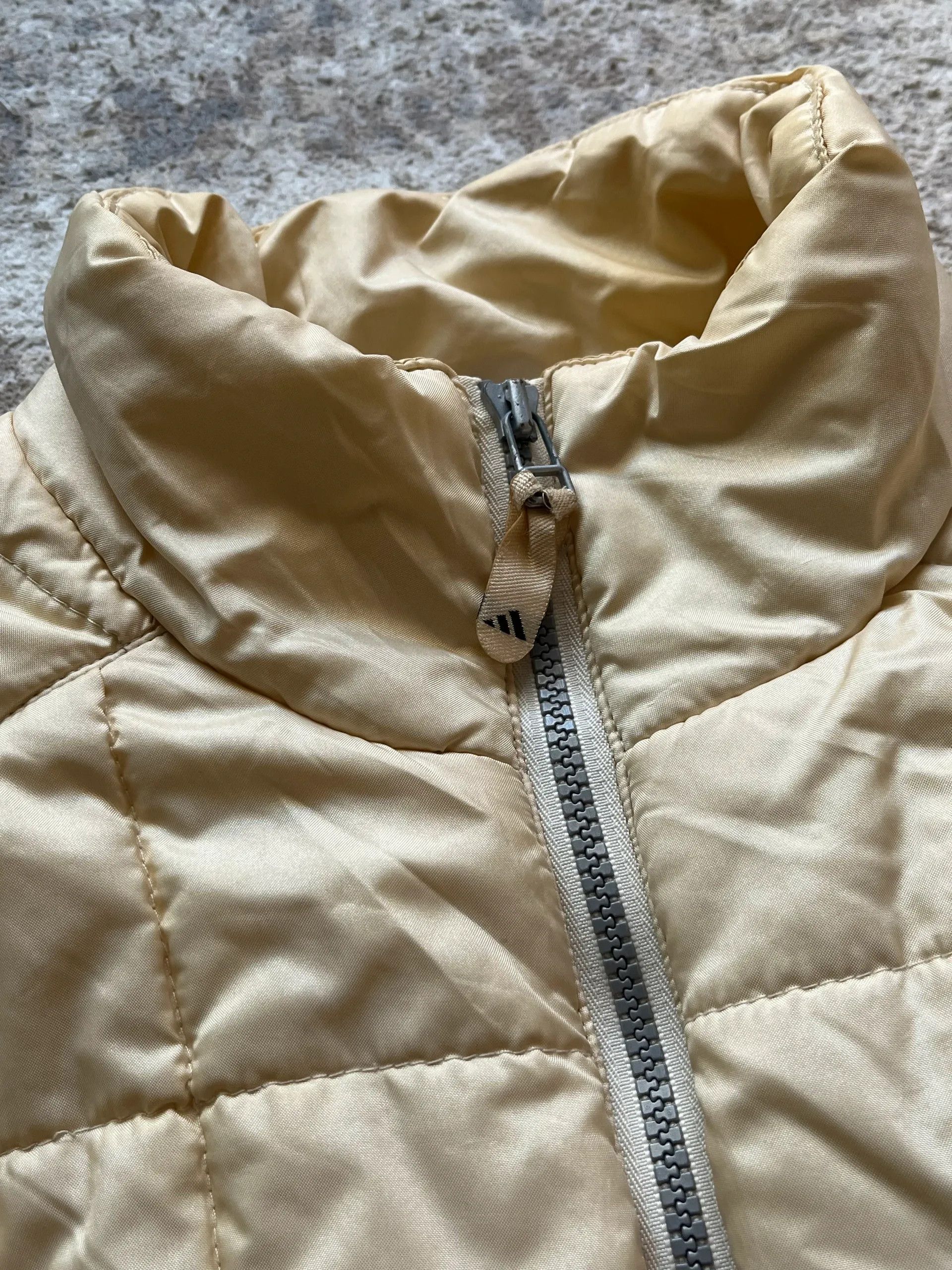 Adidas Adidas 1999 Puffer Jacket Sz L Women’s Rare Cream Size L / US 10 / IT 46 - 11 Thumbnail