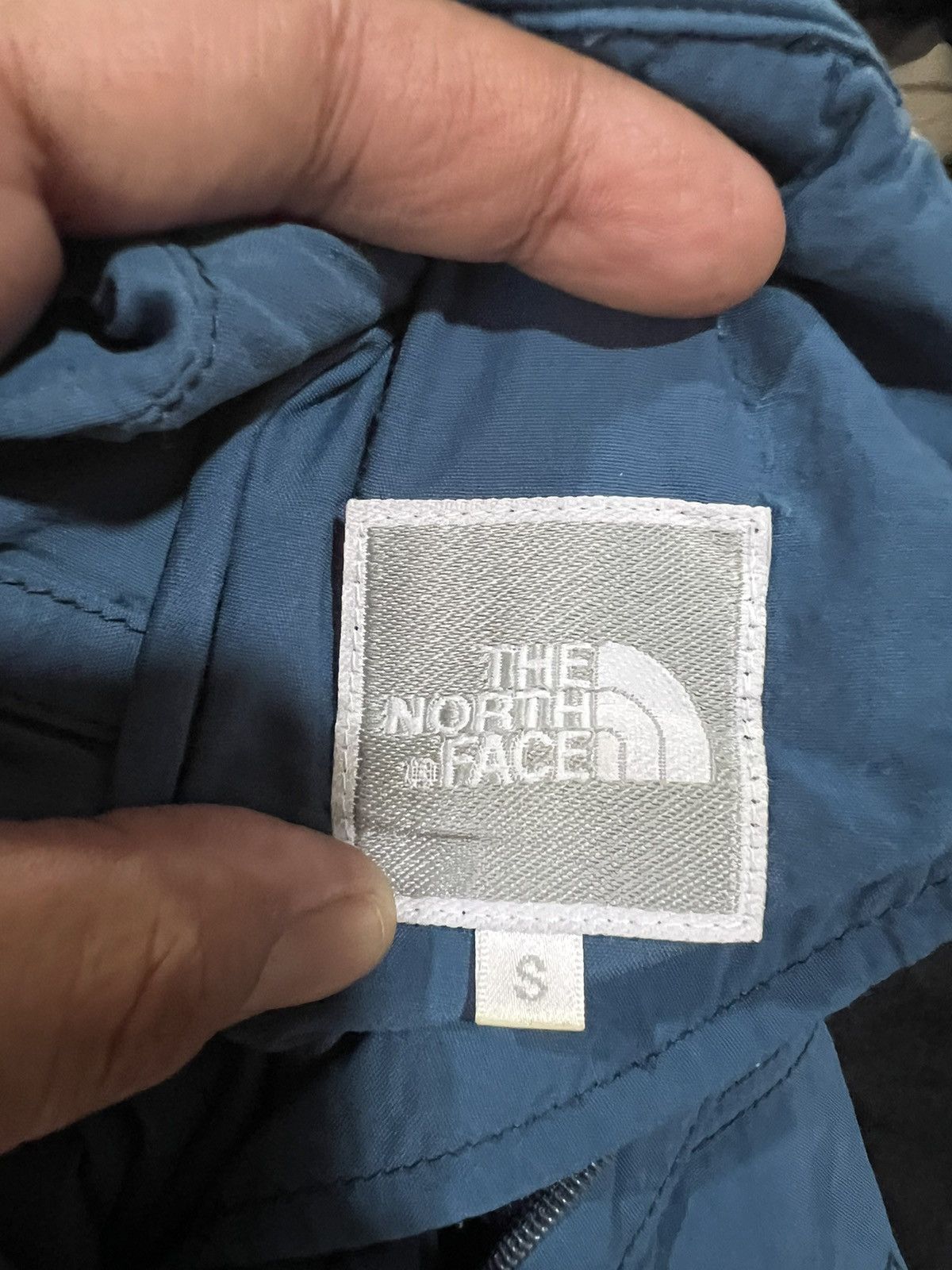 The North Face 🔥The North Face Light Cargo Pant Size US 27 - 15 Thumbnail