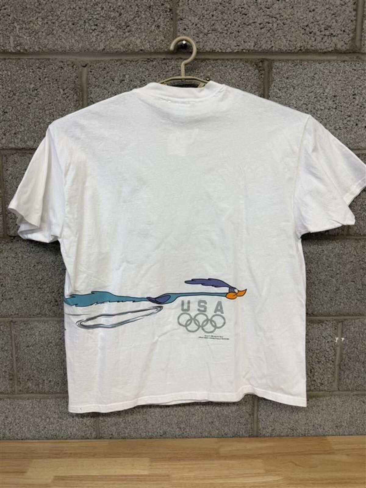 Hanes Vintage 1996 USA Olympics Wile E. Coyote Looney Tunes Tee XL Size US XL / EU 56 / 4 - 2 Thumbnail