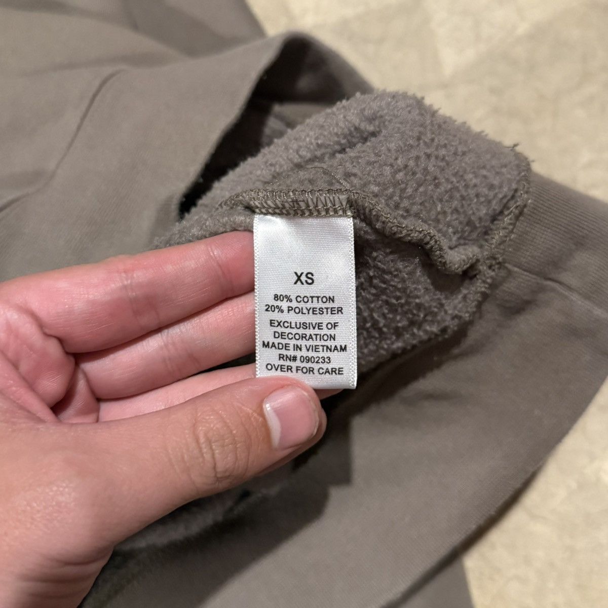 Essentials Fear of God Essentials Mockneck Half Zip Sweatshirt Taupe Size US XS / EU 42 / 0 - 6 Thumbnail