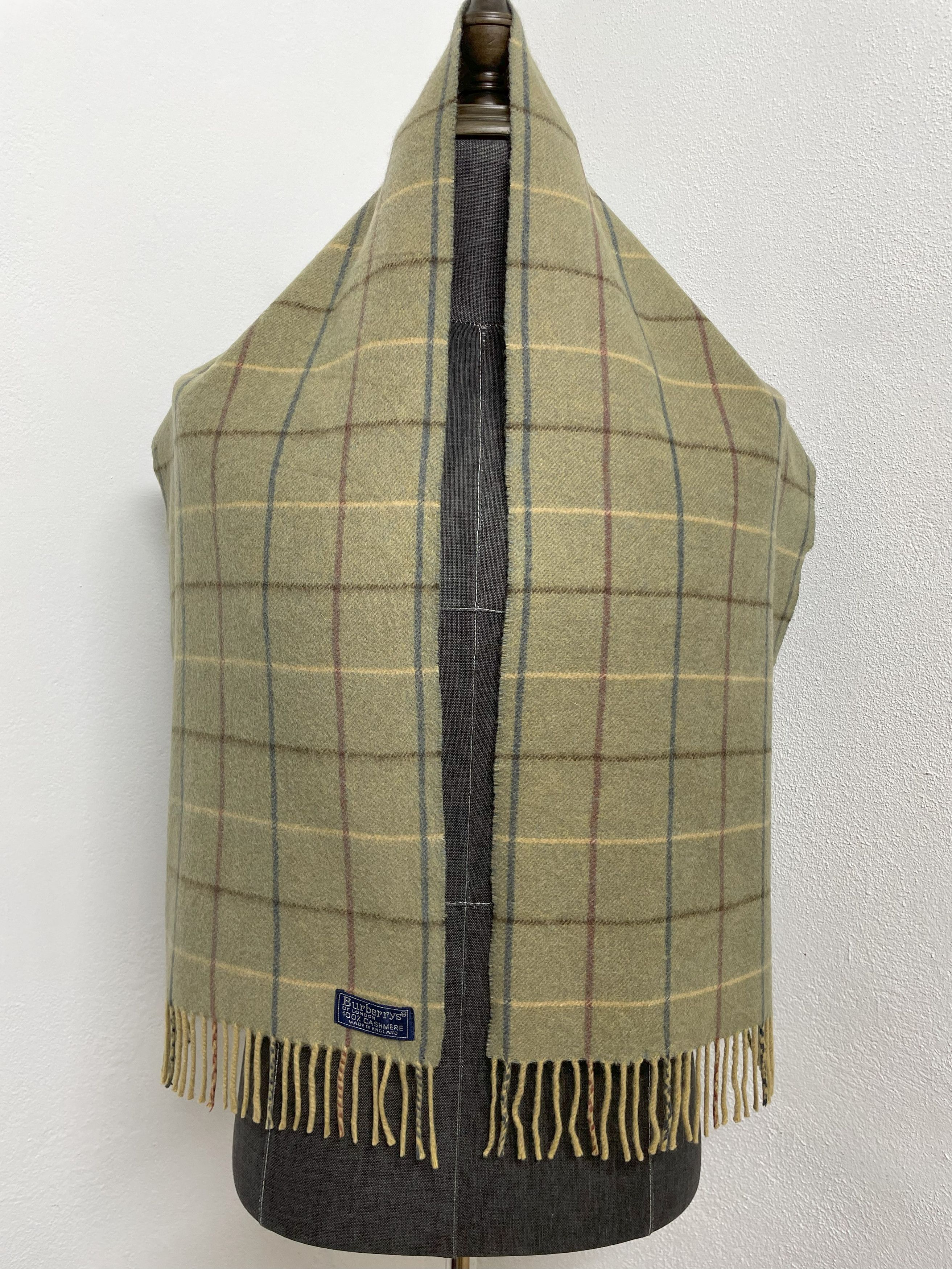 Burberry Burberrys Scarf / Muffler - 6150 Size ONE SIZE - 2 Thumbnail