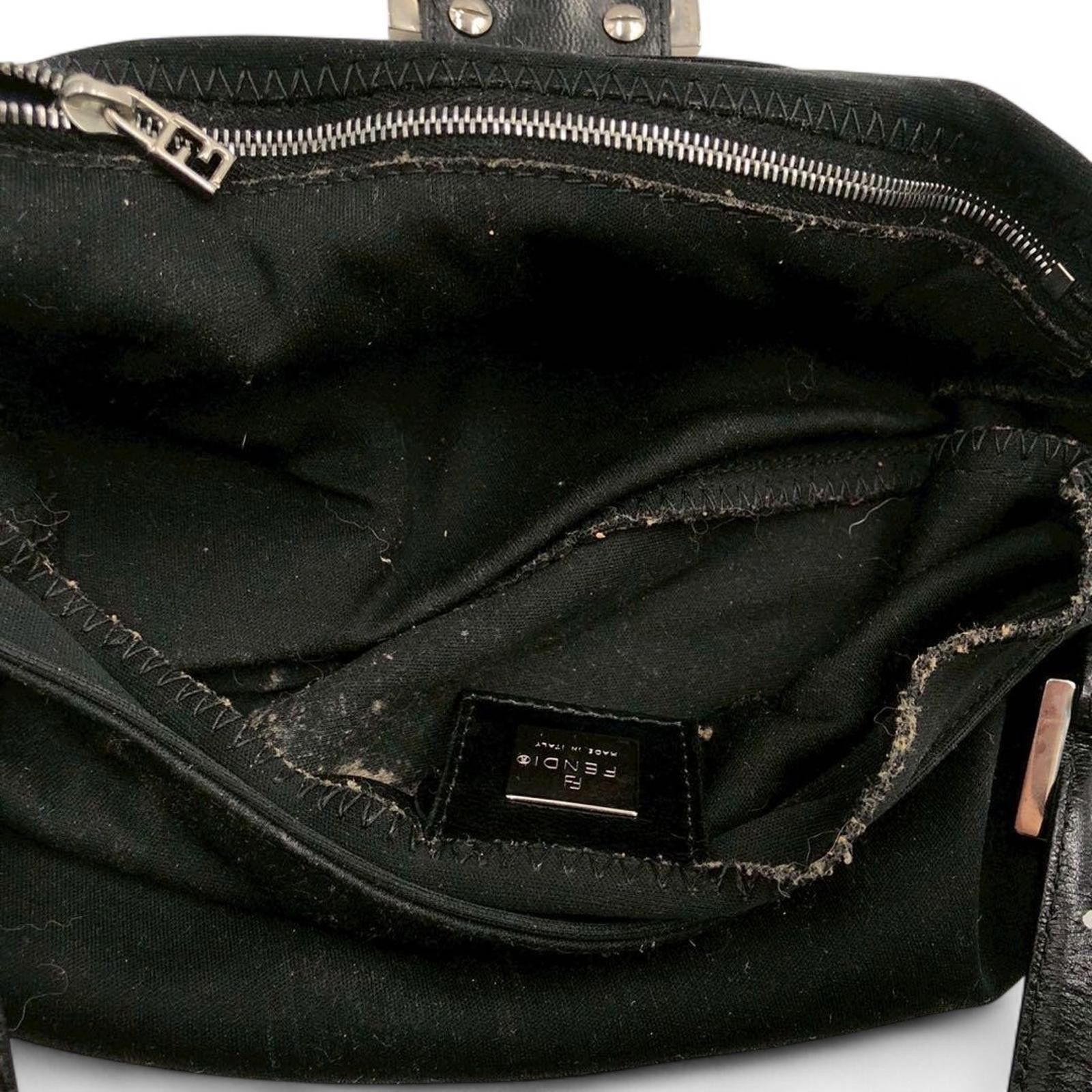 Fendi Fendi - Black Shoulder Bag Silver Buckle Detail Size ONE SIZE - 7 Thumbnail