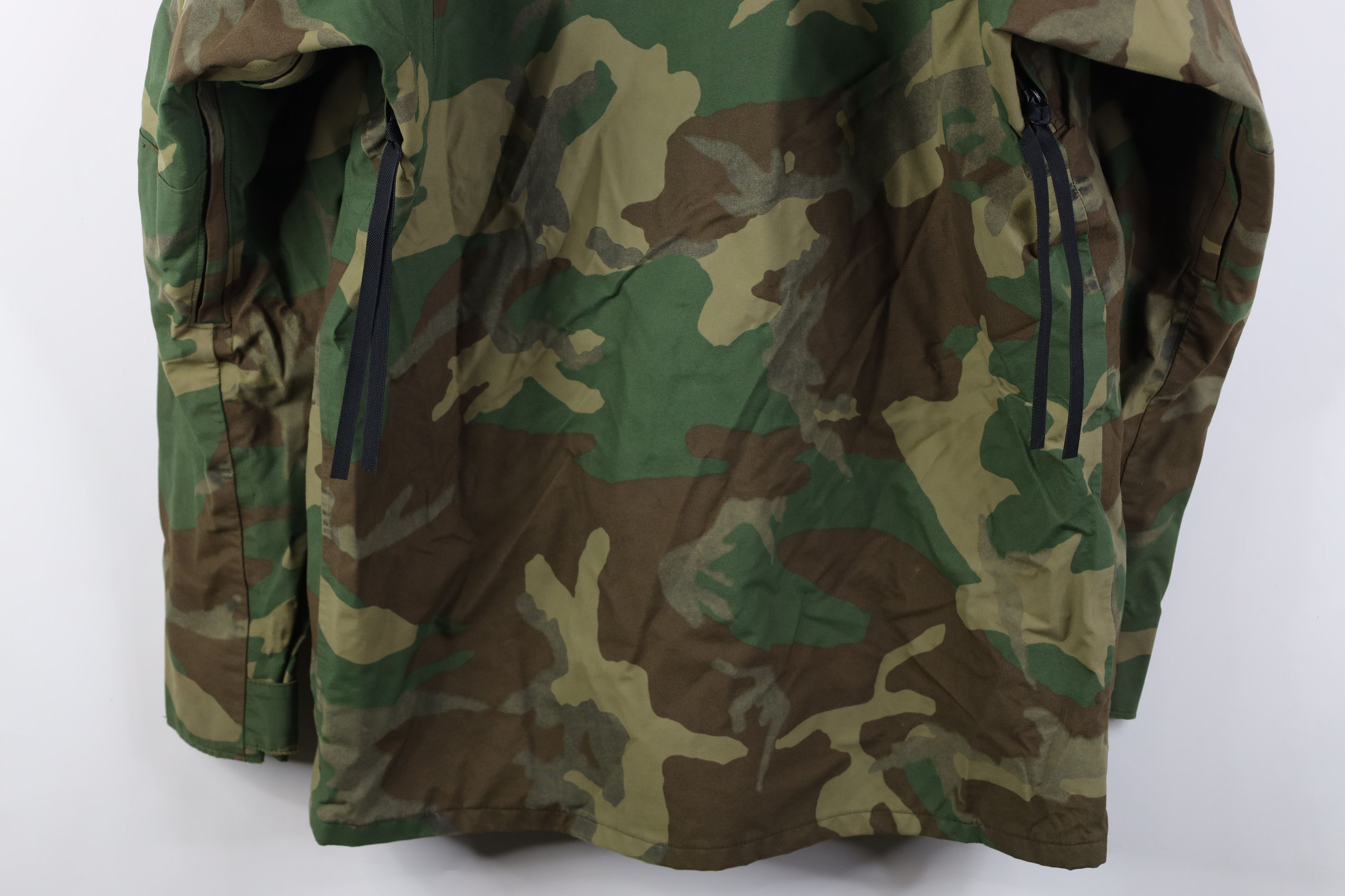 Alpha Industries Vintage 90s Alpha Industries Cold Weather Parka Jacket USA Size US M / EU 48-50 / 2 - 15 Thumbnail