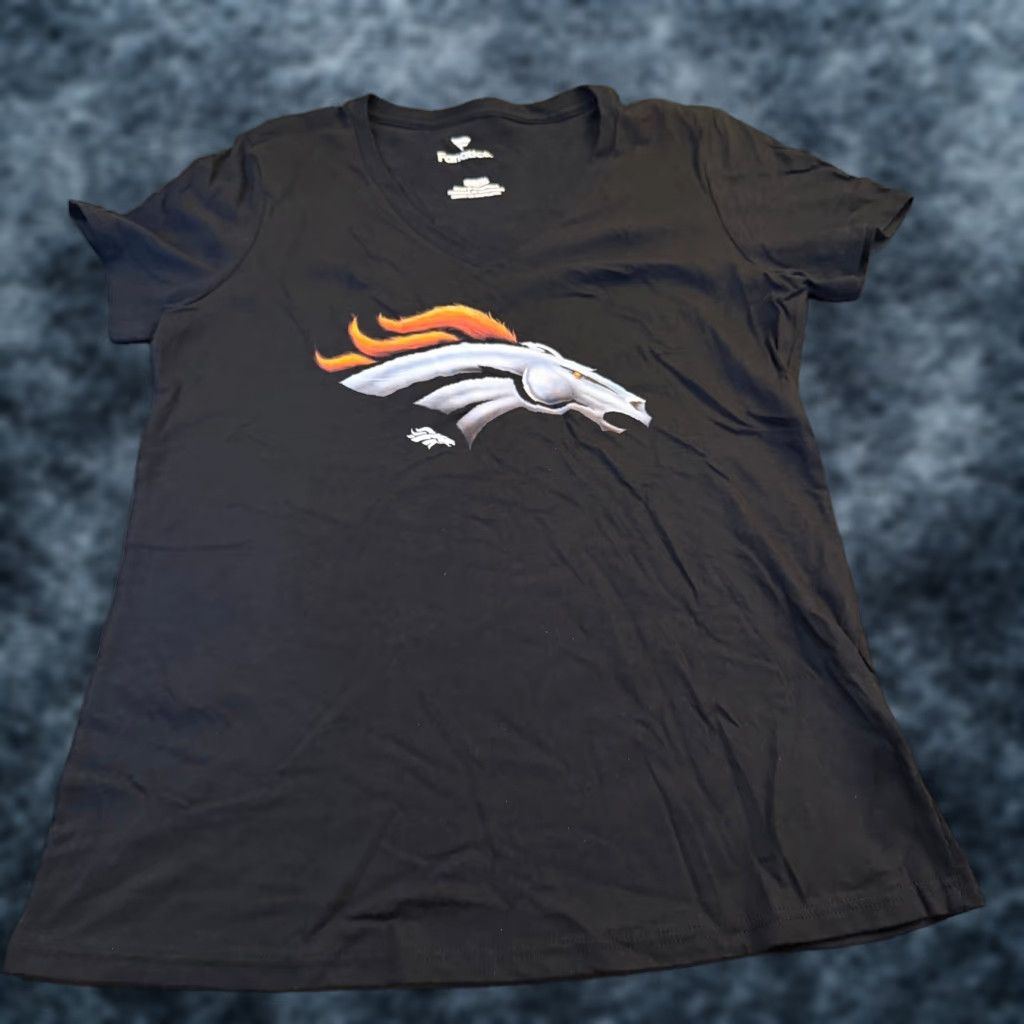 Vintage Fanatics Denver Broncos V-Neck T-Shirt Black NFL Football Womens Small Size S / US 4 / IT 40 - 1 Thumbnail