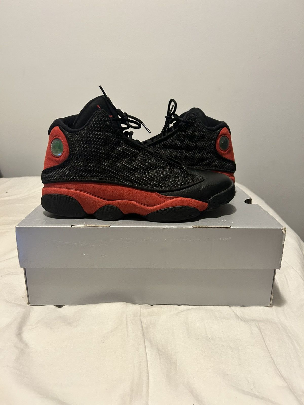 Jordan Brand × Nike 2017 Jordan 13 Bred Size US 8.5 / EU 41-42 - 1 Thumbnail