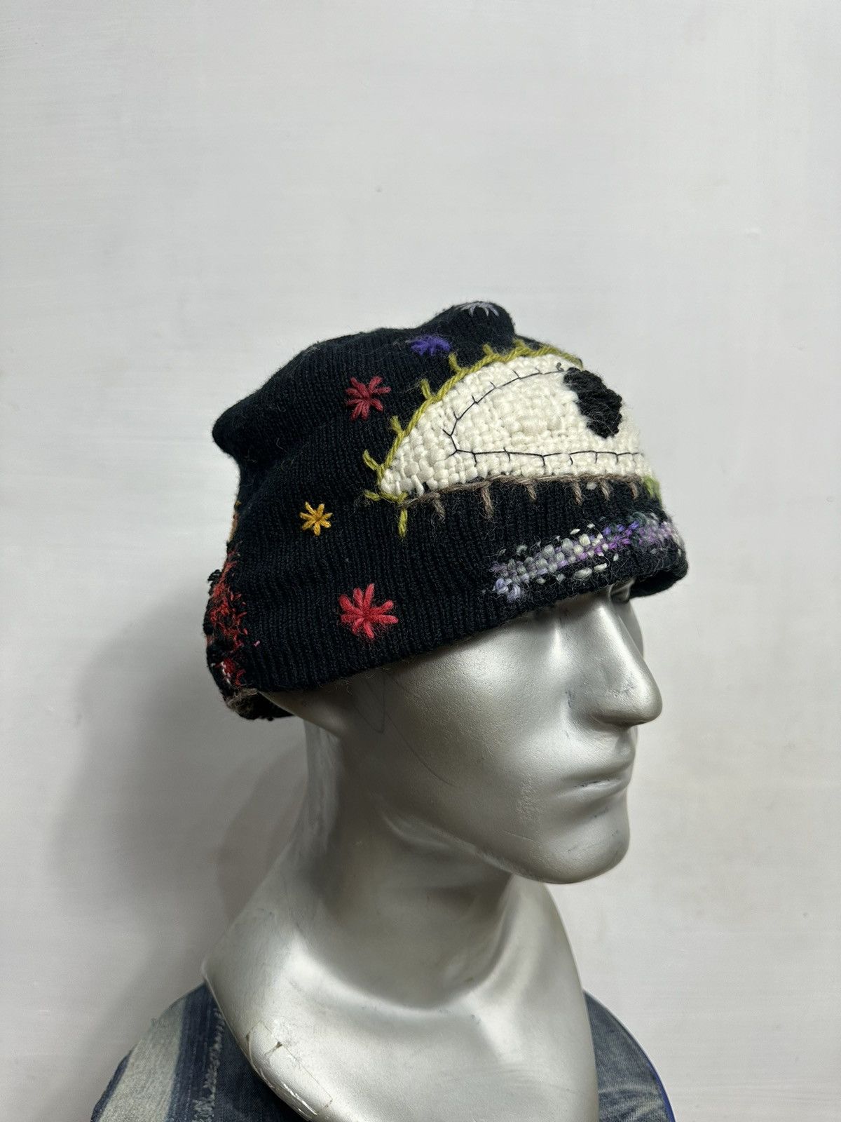 Handmade Custom Made Nice Design Art Knitted Eyed Beanie Hats Size ONE SIZE - 2 Thumbnail