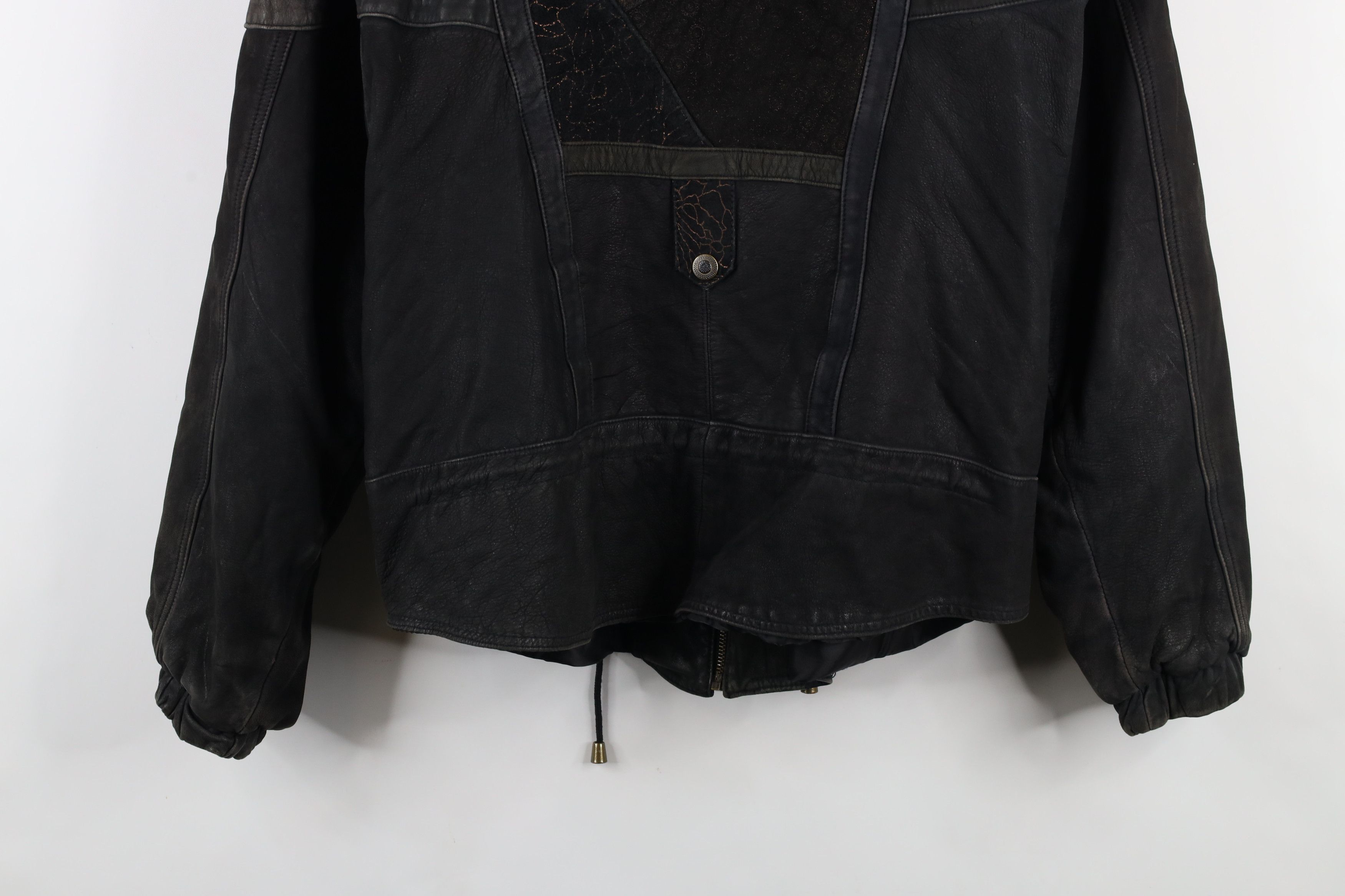 Vintage Vintage 90s Streetwear Paisley Suede Leather Bomber Jacket Size L / US 10 / IT 46 - 15 Thumbnail