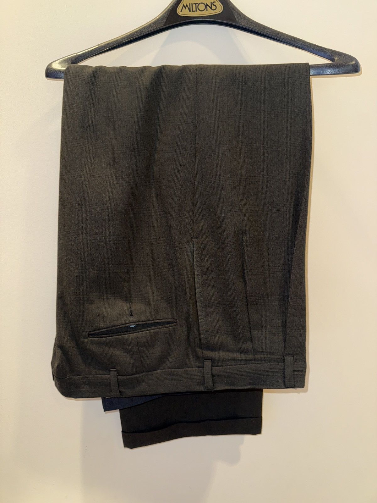 Pierre Cardin Piere Cardin suite Size 44R - 3 Thumbnail