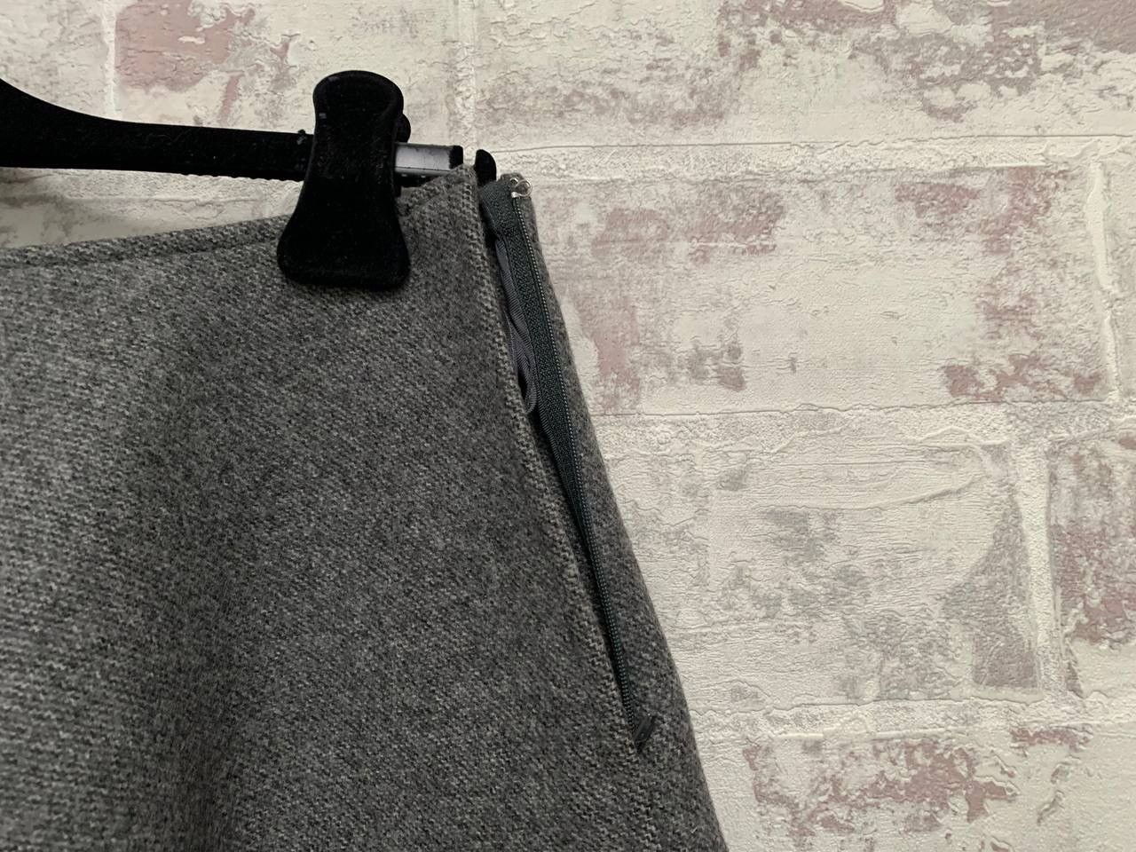 Prada Skirt Prada Size-40 Made in Italy Size S / US 4 / IT 40 - 4 Thumbnail