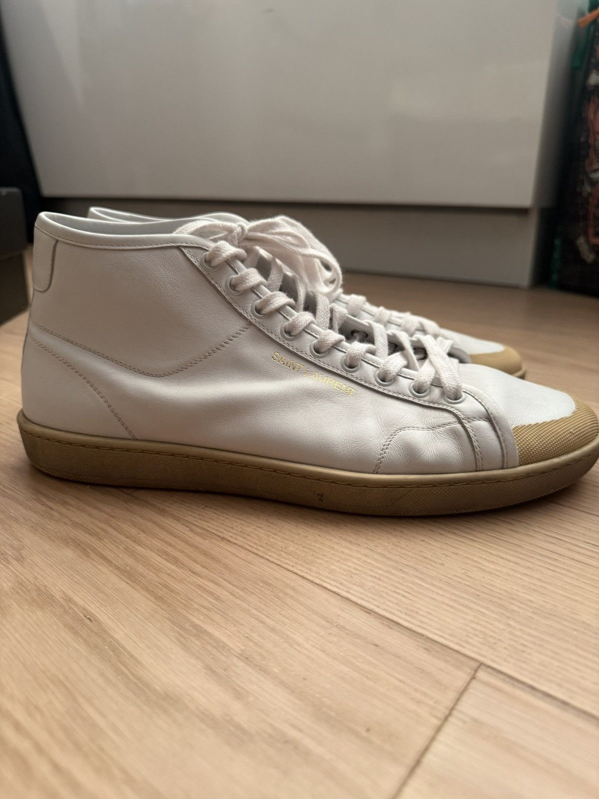 Saint Laurent Paris Saint Laurent Paris Mid Top Sneaker in White Size US 10 / EU 43 - 9 Thumbnail