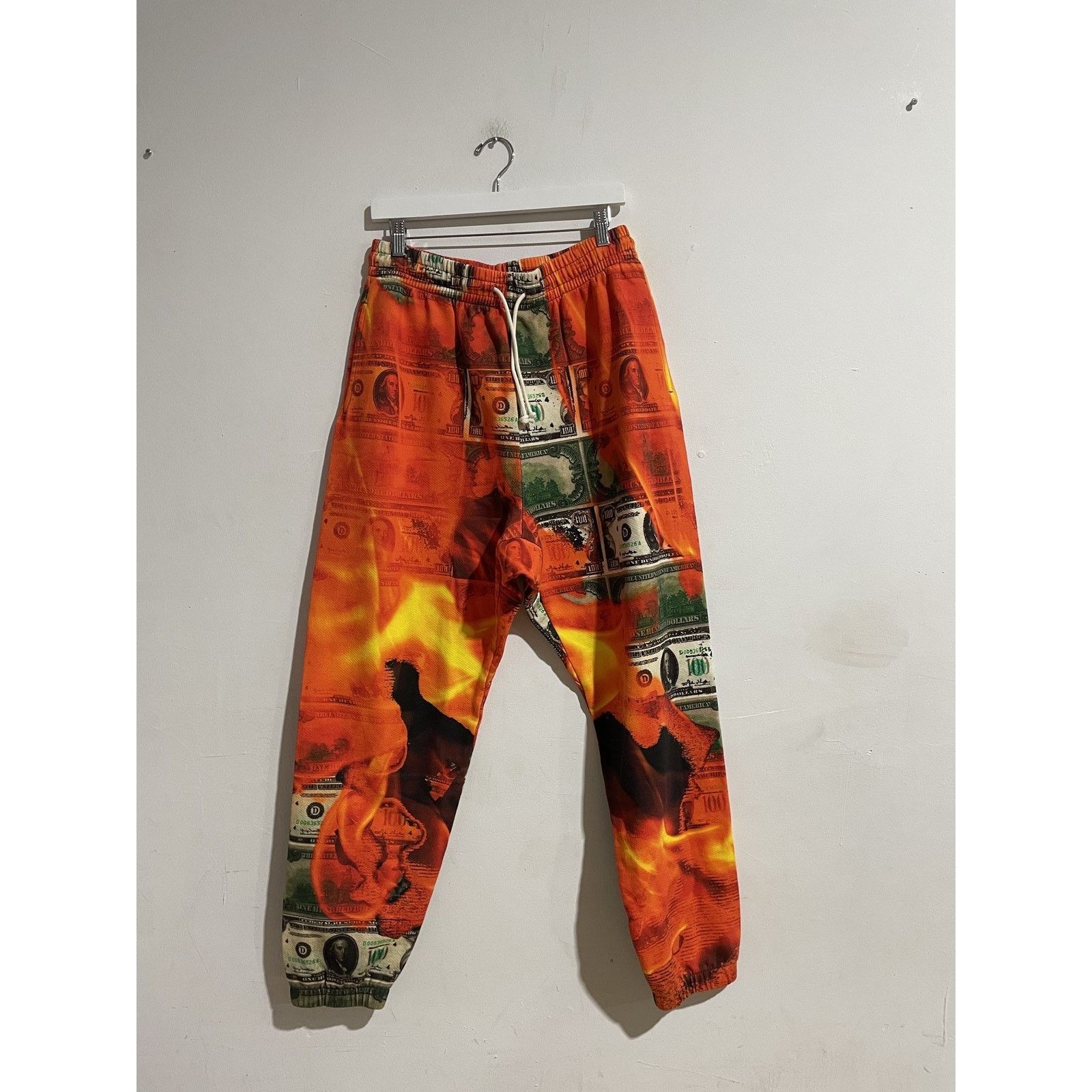 DENIM TEARS DENIM TEARS BURN IT ALL SWEATPANTS SIZE L NEW Size US 28 / EU 44 - 1 Thumbnail