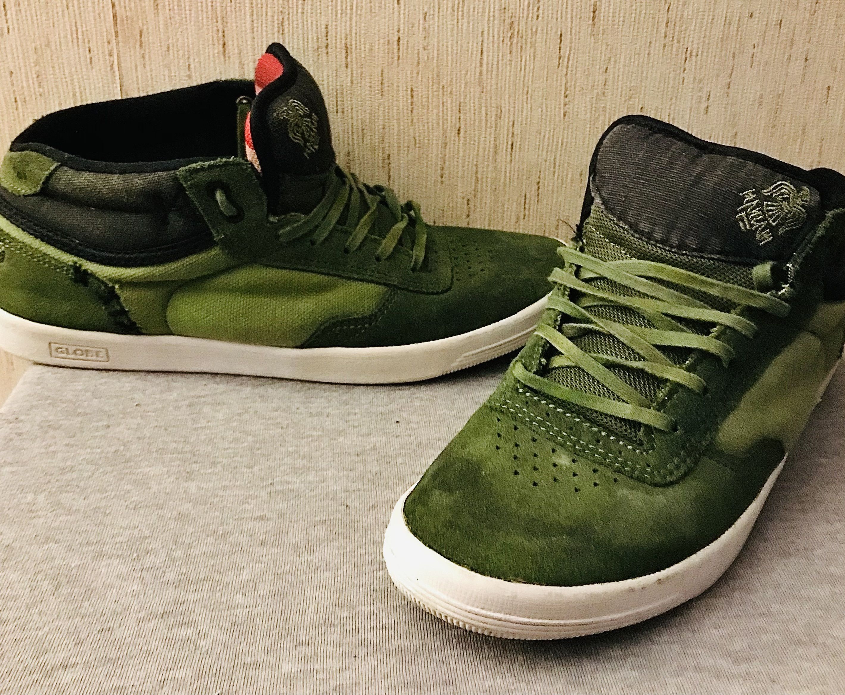Globe Globe Chris Haslam Mid Vintage Men's Skate Shoes US 9.5 Size US 9.5 / EU 42-43 - 2 Thumbnail
