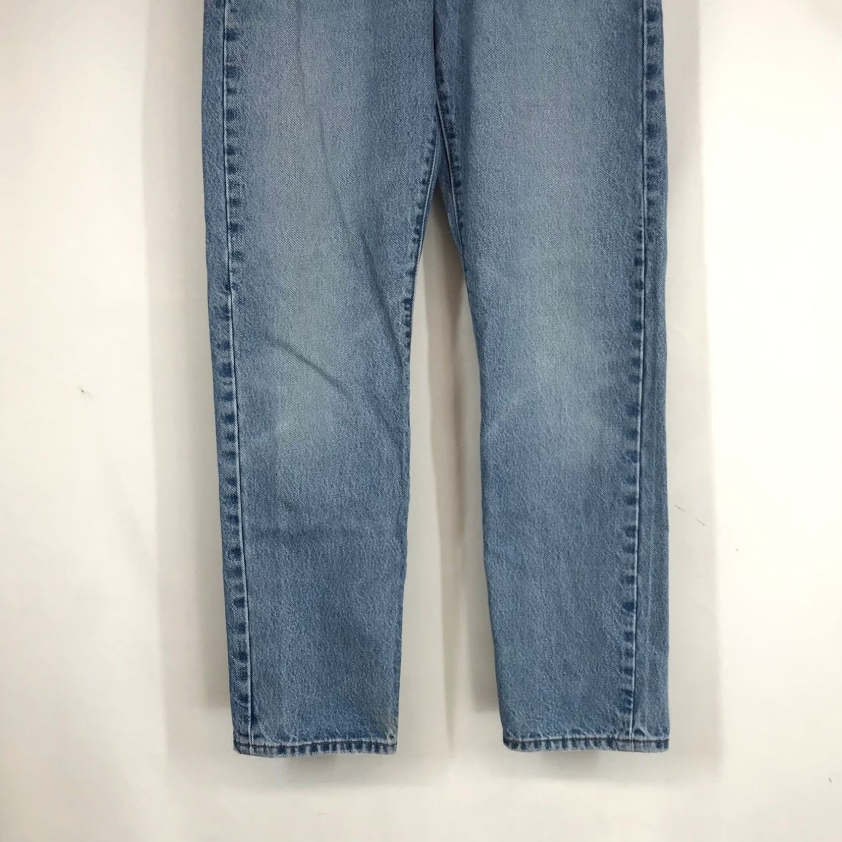 Levi's Levi'S 501 Original Fit Straight Leg Light Wash Blue Denim Jeans W24 L30 - Classic Size 40" / US 18 - 3 Thumbnail