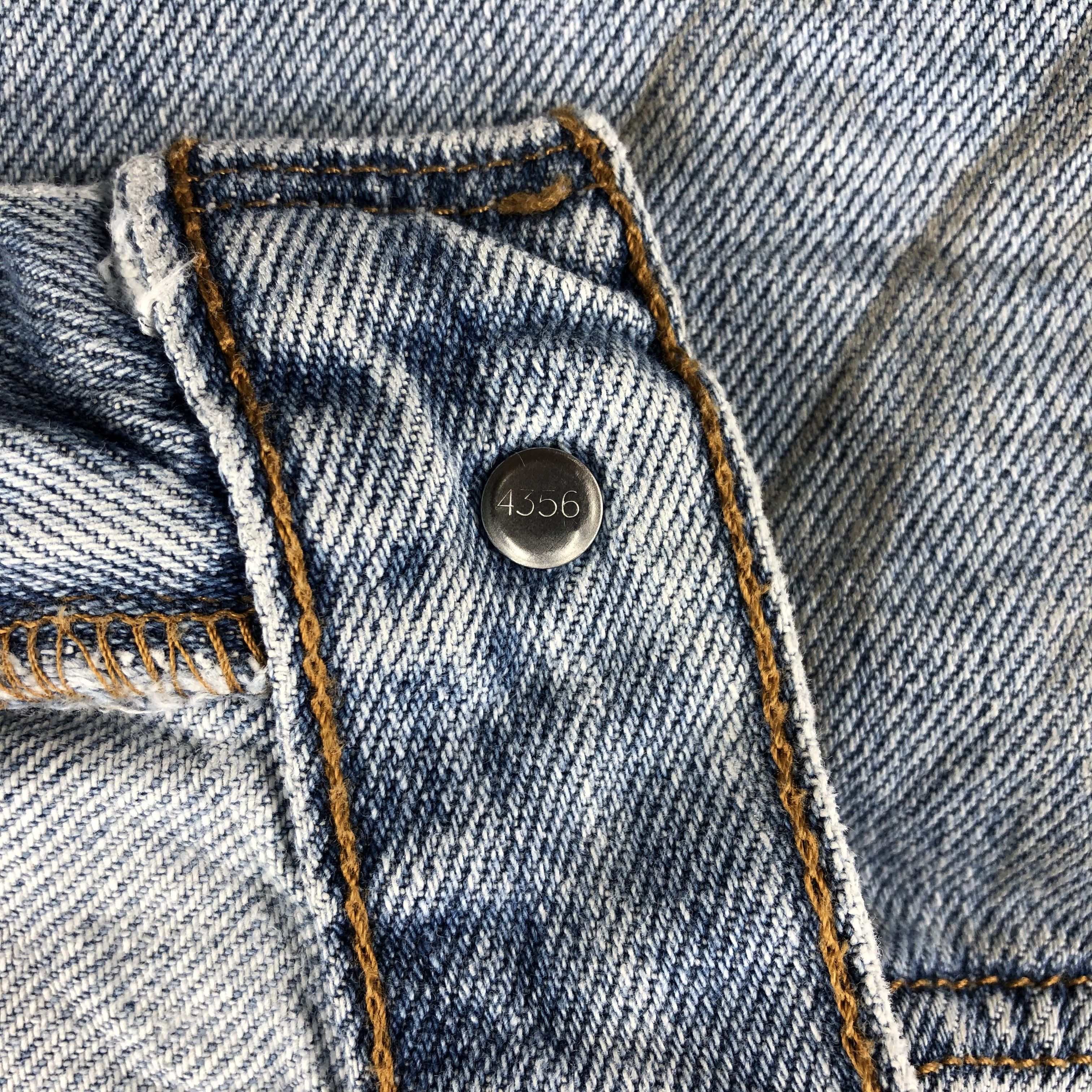 Levi's Vintage Levis Jeans Lot 550 Light Washed Denim-J1089 Size US 34 / EU 50 - 9 Thumbnail