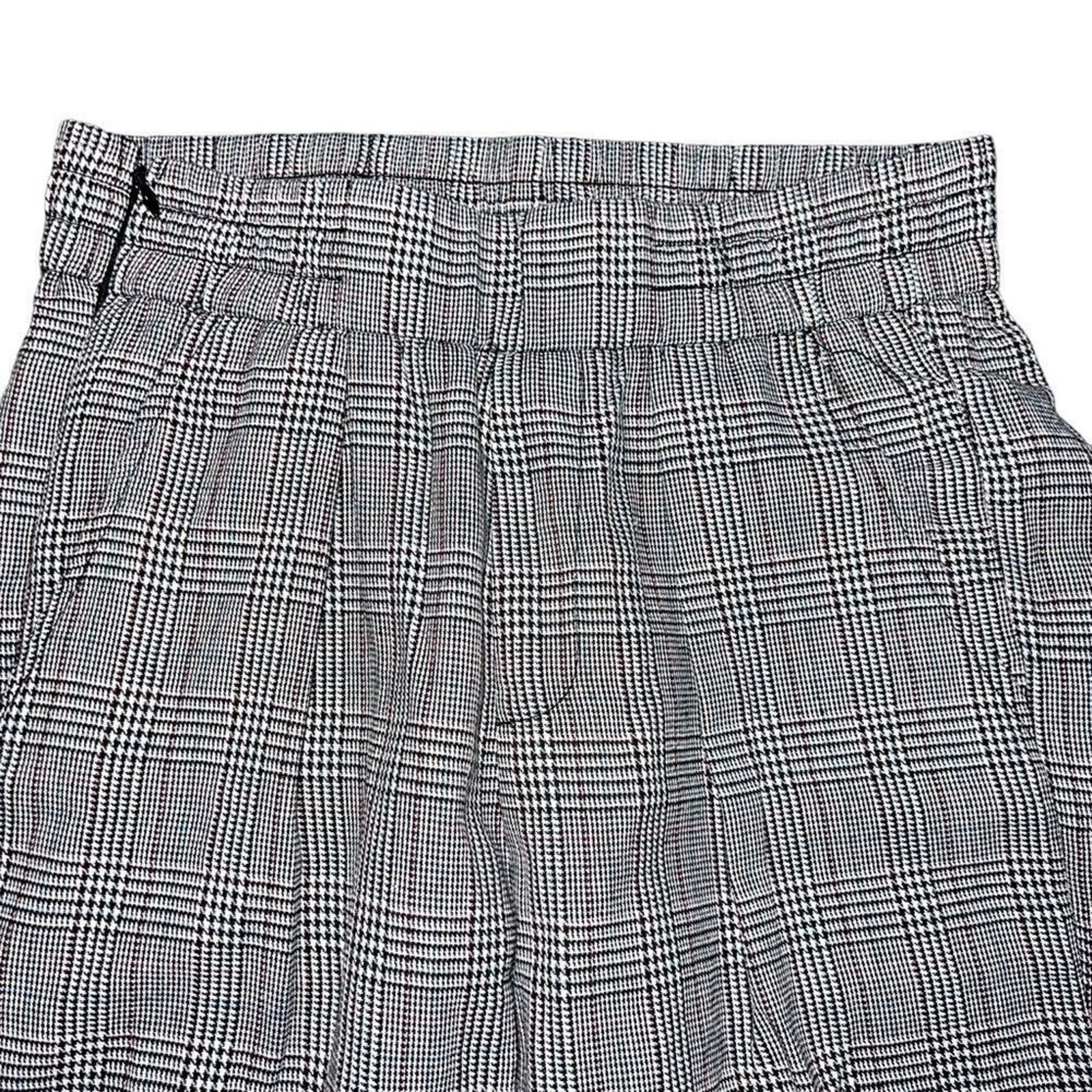 Fashion Nova Fashion Nova Pants Womens Size Small Gray Black Plaid Size 26" / US 2 / IT 38 - 3 Thumbnail