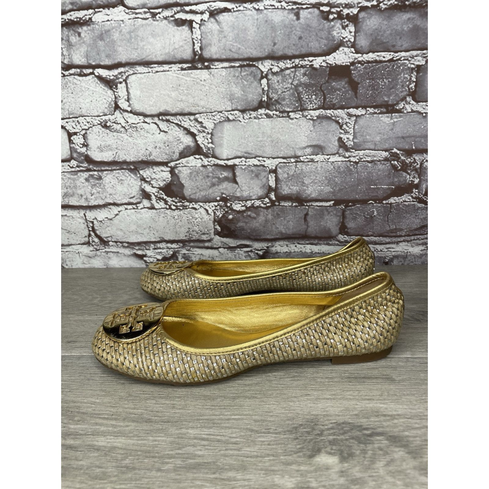Tory Burch Tory Burch Straw Reva Gold Leather Logo Ballet Flats Women’s Size US 7.5 / IT 37.5 - 12 Thumbnail