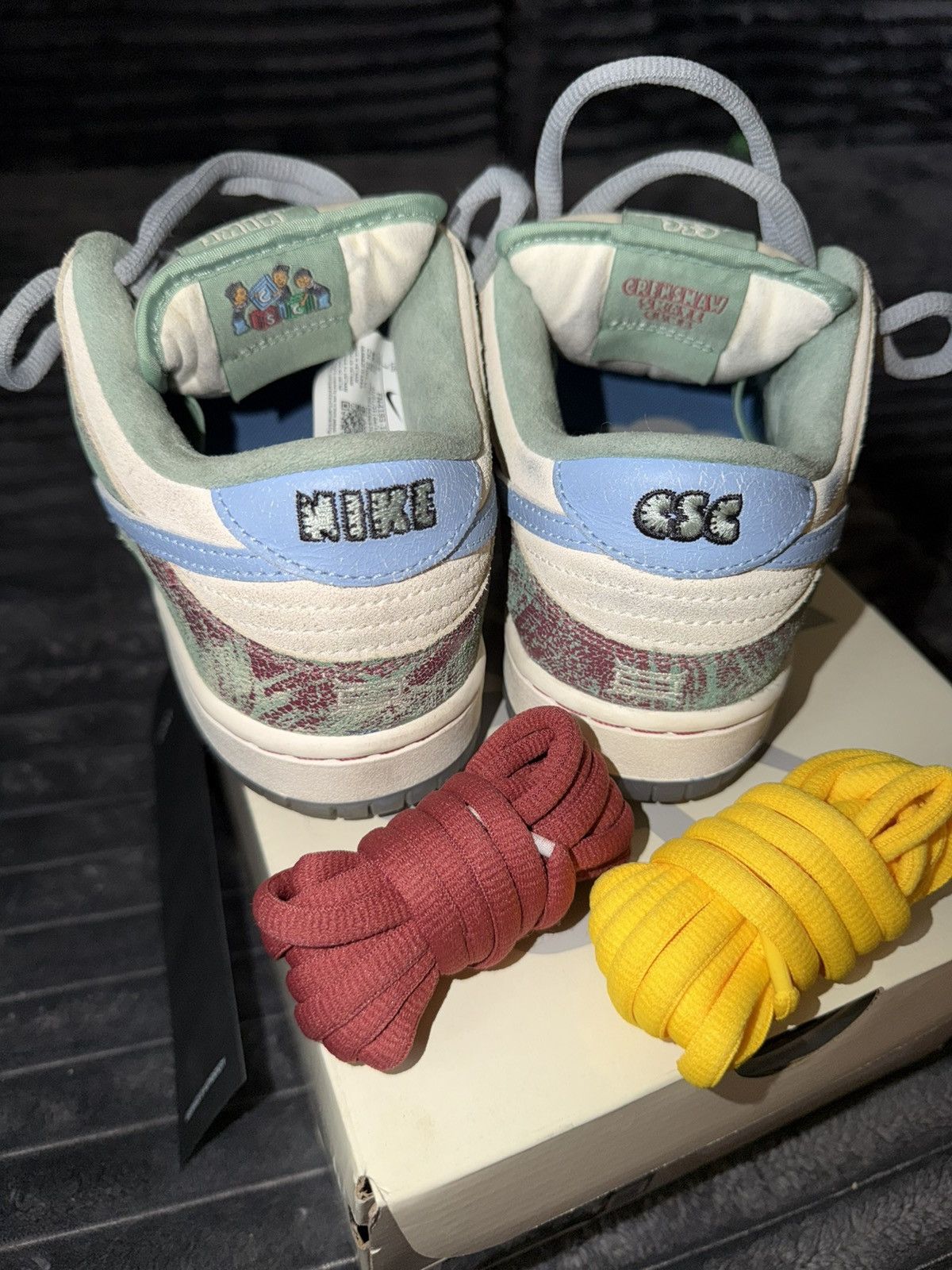 Nike SB Crenshaw dunks Size US 7 / EU 40 - 4 Thumbnail