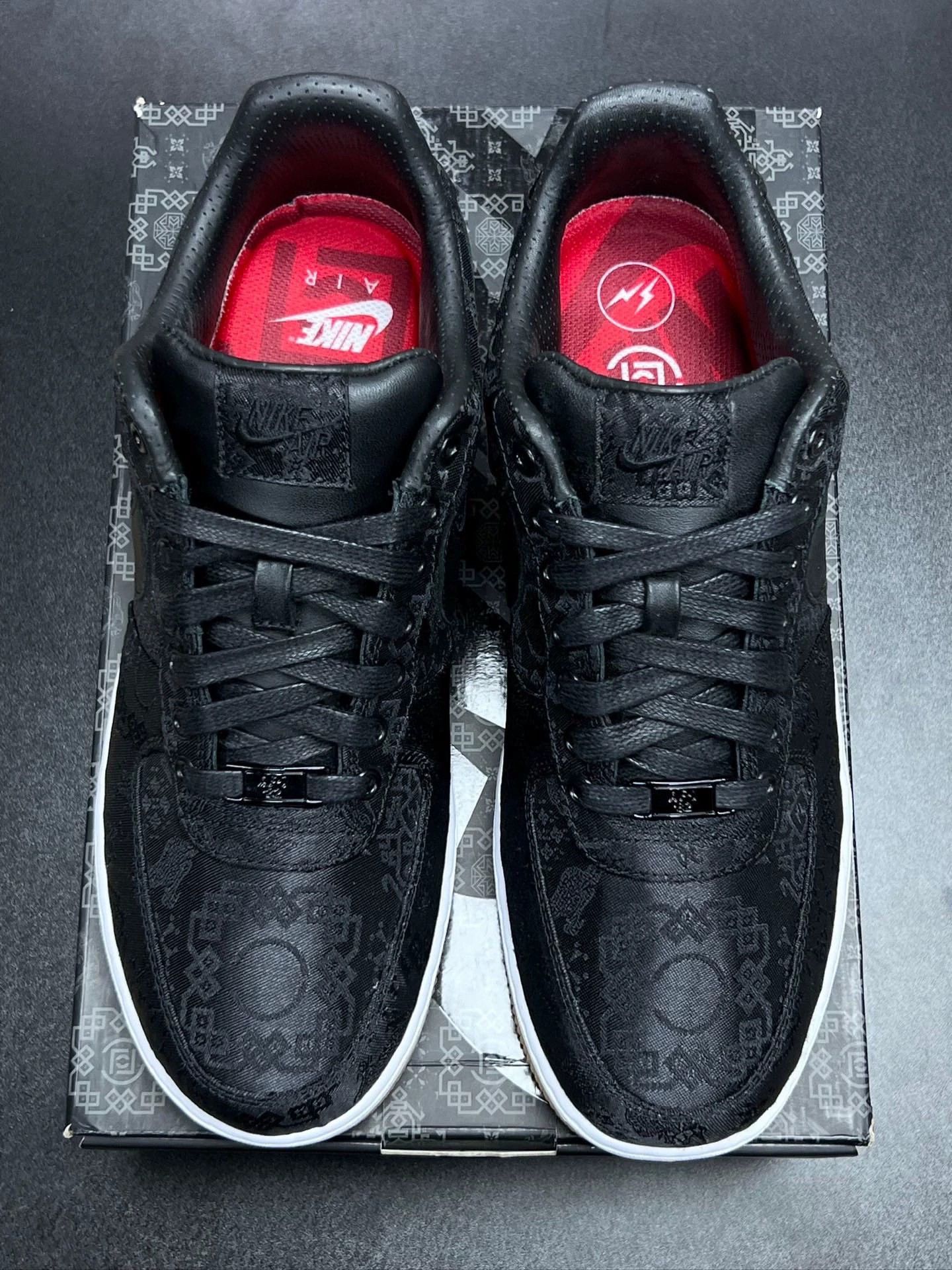 Nike nike clot black silk sneakers size 43 Size US 10 / EU 43 - 3 Thumbnail