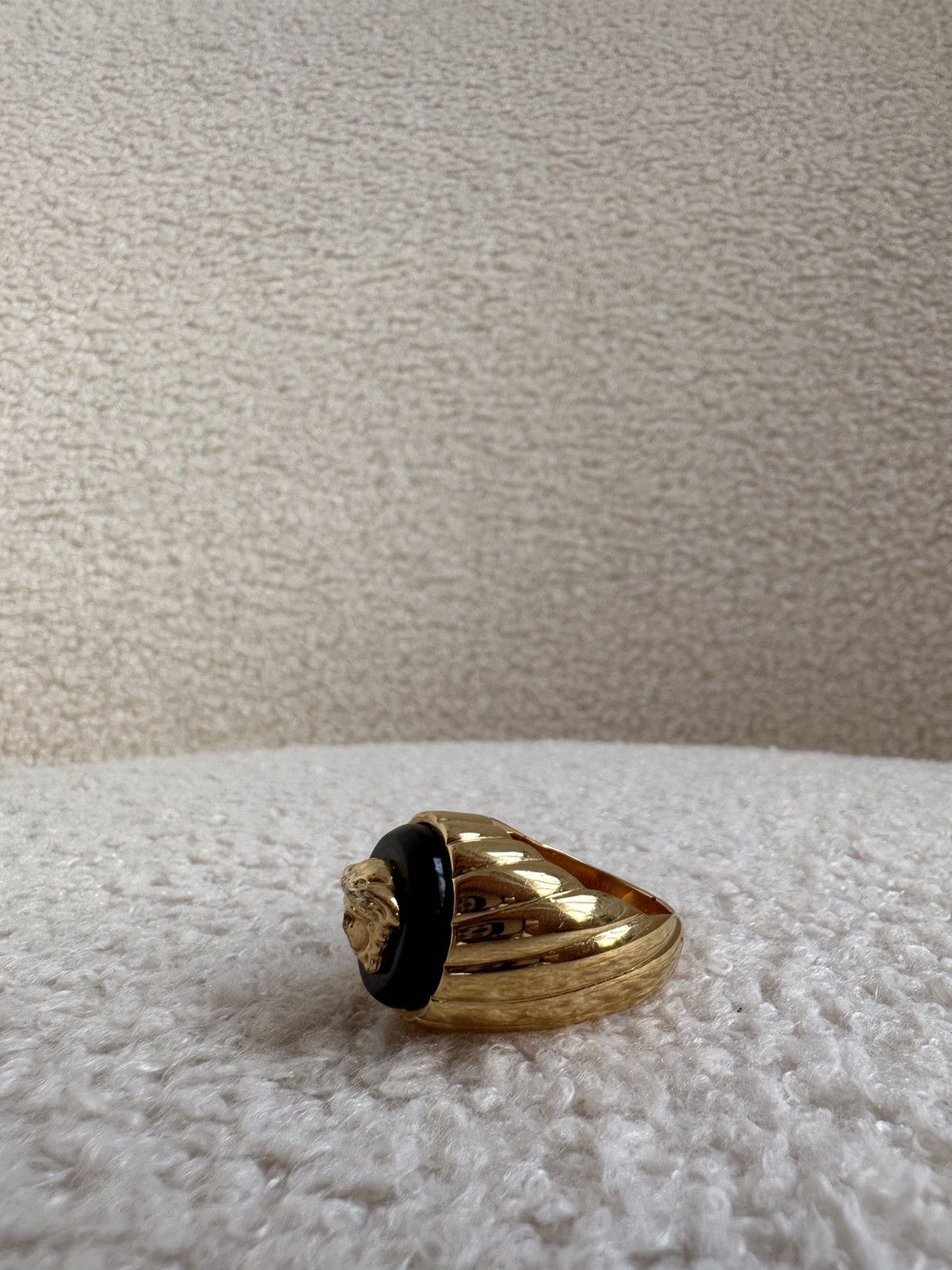 Jewelry Versace Medusa ring signet ring gold luxury Size ONE SIZE - 8 Thumbnail