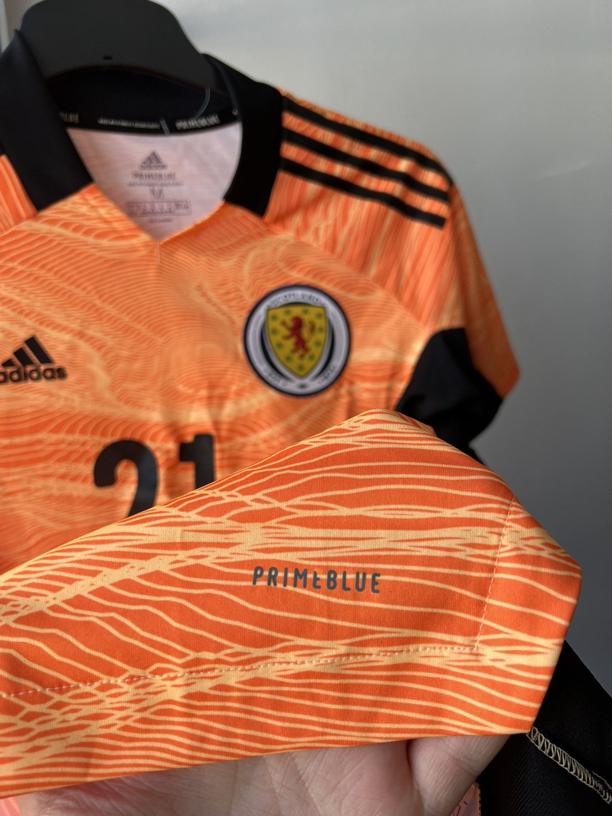 Adidas 2021 SCOTLAND #21 CUMINGS PLAYER ISSUED SOCCER JERSEY SHIRT Size M / US 6-8 / IT 42-44 - 9 Thumbnail