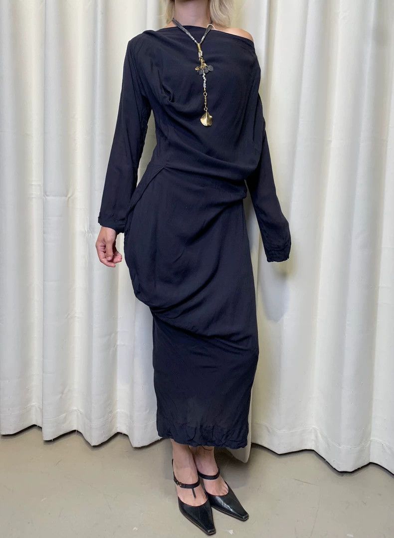 Vivienne Westwood Vivienne Westwood A tailored dress with a twist Size XS / US 0-2 / IT 36-38 - 2 Thumbnail