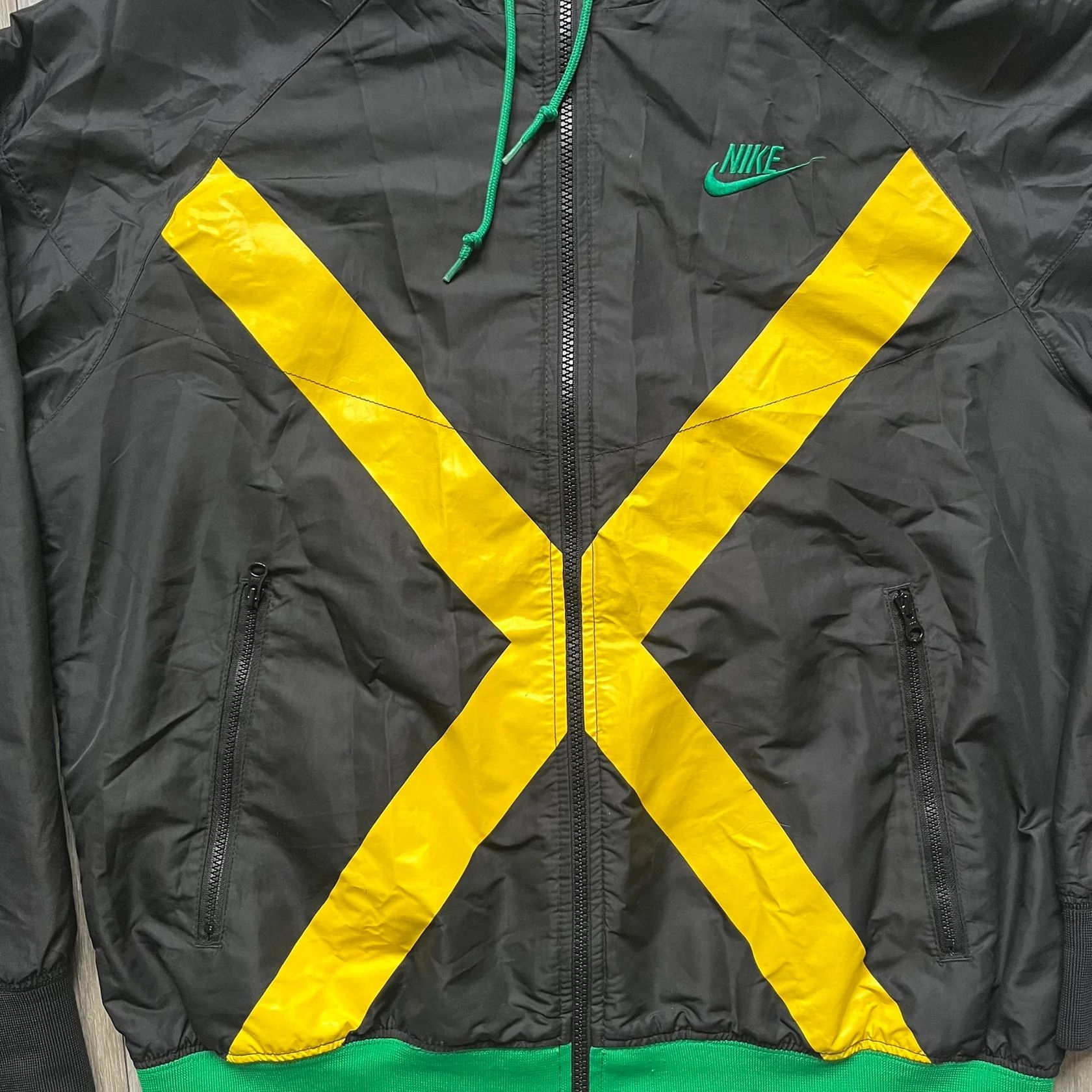 Nike Nike Jamaica Olympics 2008 Split Windbreaker (Small) Size US S / EU 44-46 / 1 - 2 Thumbnail