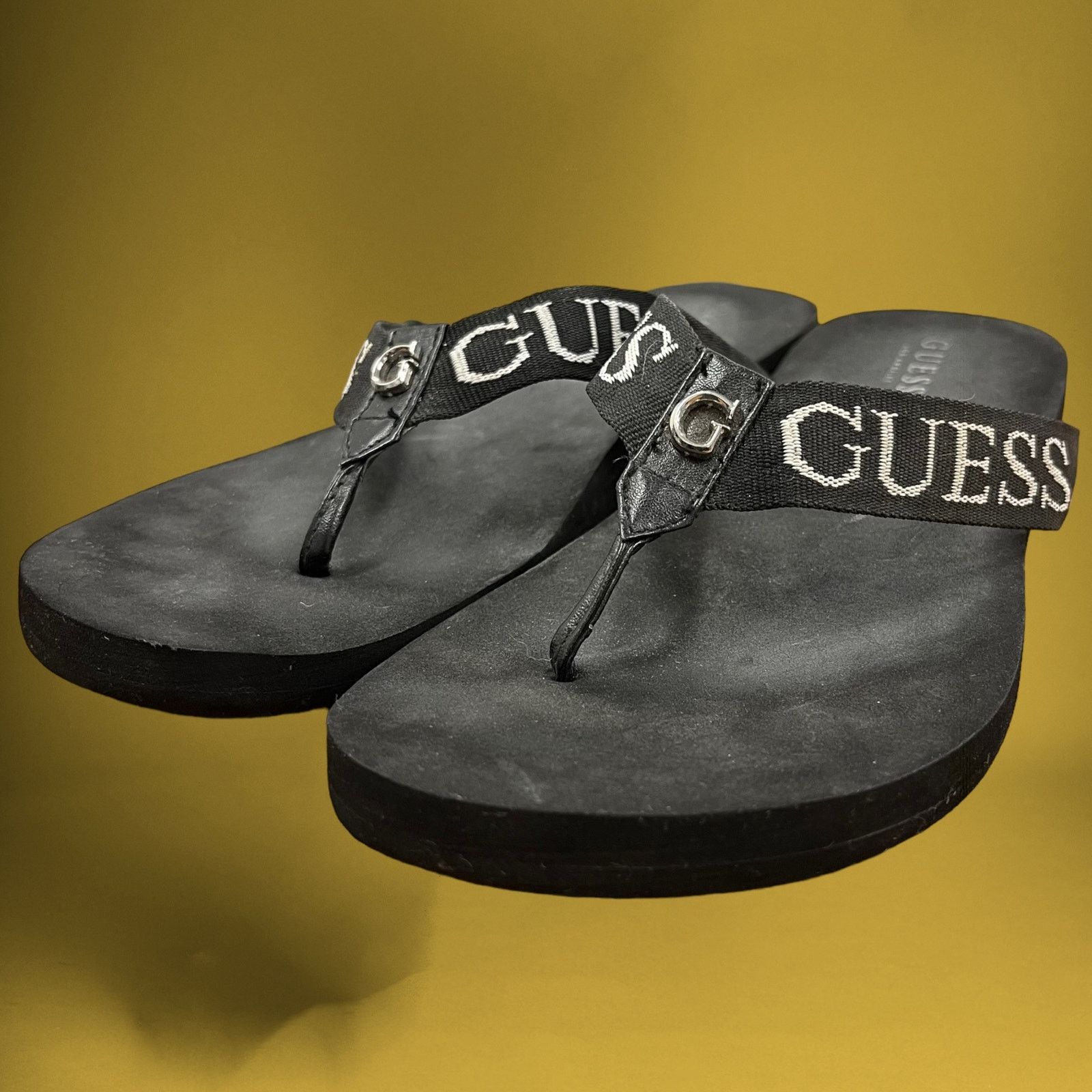 Guess Guess Flip Flops Sz 10.5-11 (11" Preppy Metal G Thongs Beach Size US 10.5 / IT 40.5 - 1 Thumbnail