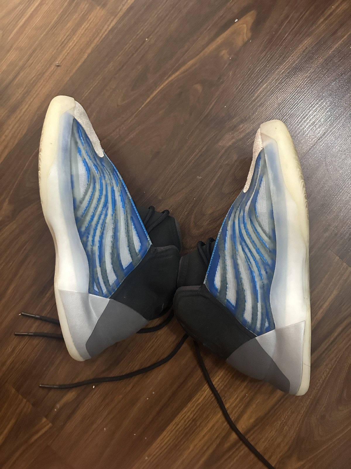 Kanye West × Yeezy Adidas Yeezy QNTM basketball sneaker frozen blue Size US 9.5 / EU 42-43 - 8 Thumbnail