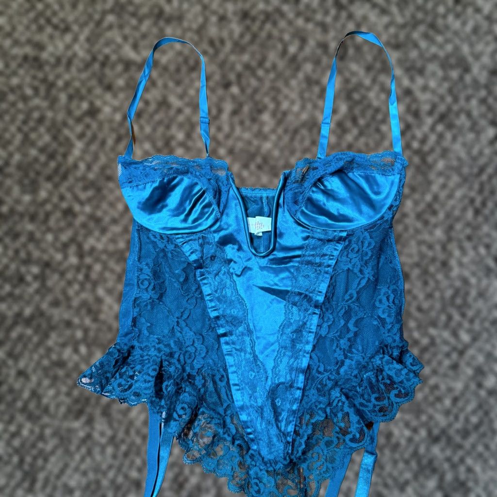 Vintage Vintage Fredericks of Hollywood Teddy Lingerie Satin Lace Top 90s Pinup M Size M / US 6-8 / IT 42-44 - 1 Thumbnail