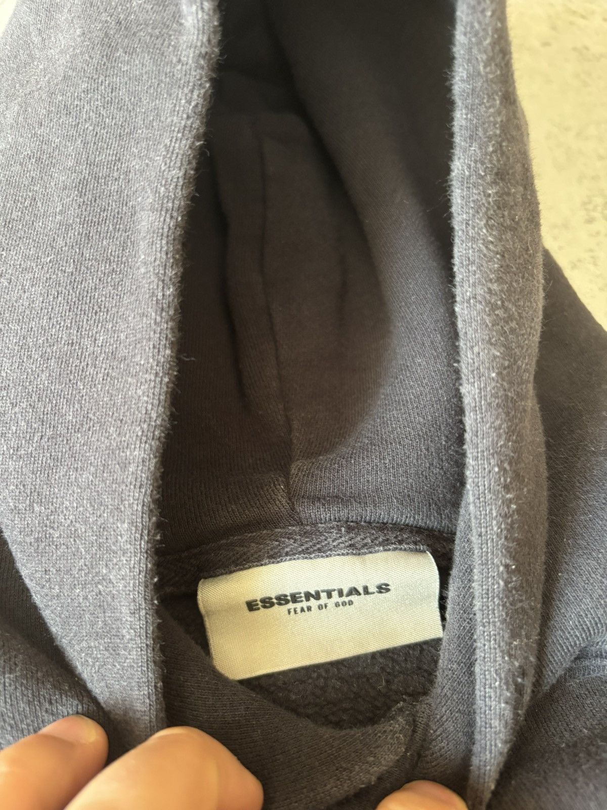 Designer × Fear of God ESSENTIALS FEAR OF GOD WASHED BLACK HOODIE Size US XXS / EU 40 - 2 Thumbnail