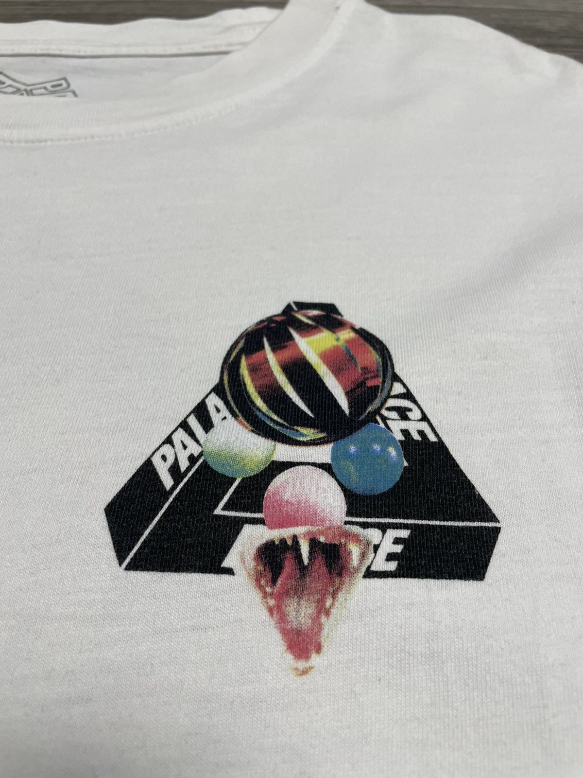 Palace Palace Sans Tri-Ferg White T-Shirt Size US XL / EU 56 / 4 - 6 Thumbnail