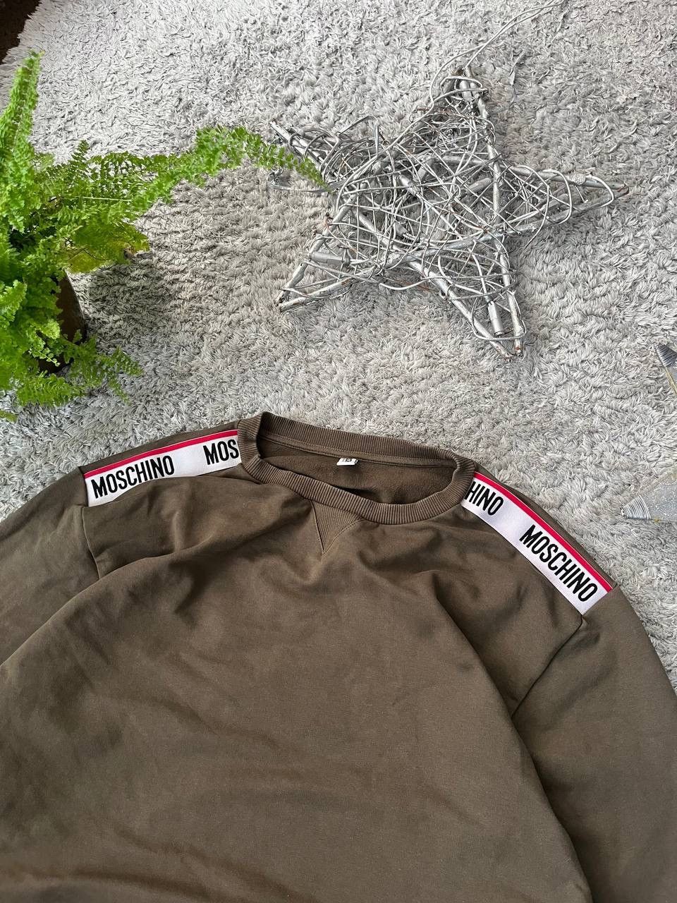 Moschino Moschino Sweatshirt Streetwear Logo Luxury Rare Size US M / EU 48-50 / 2 - 4 Thumbnail