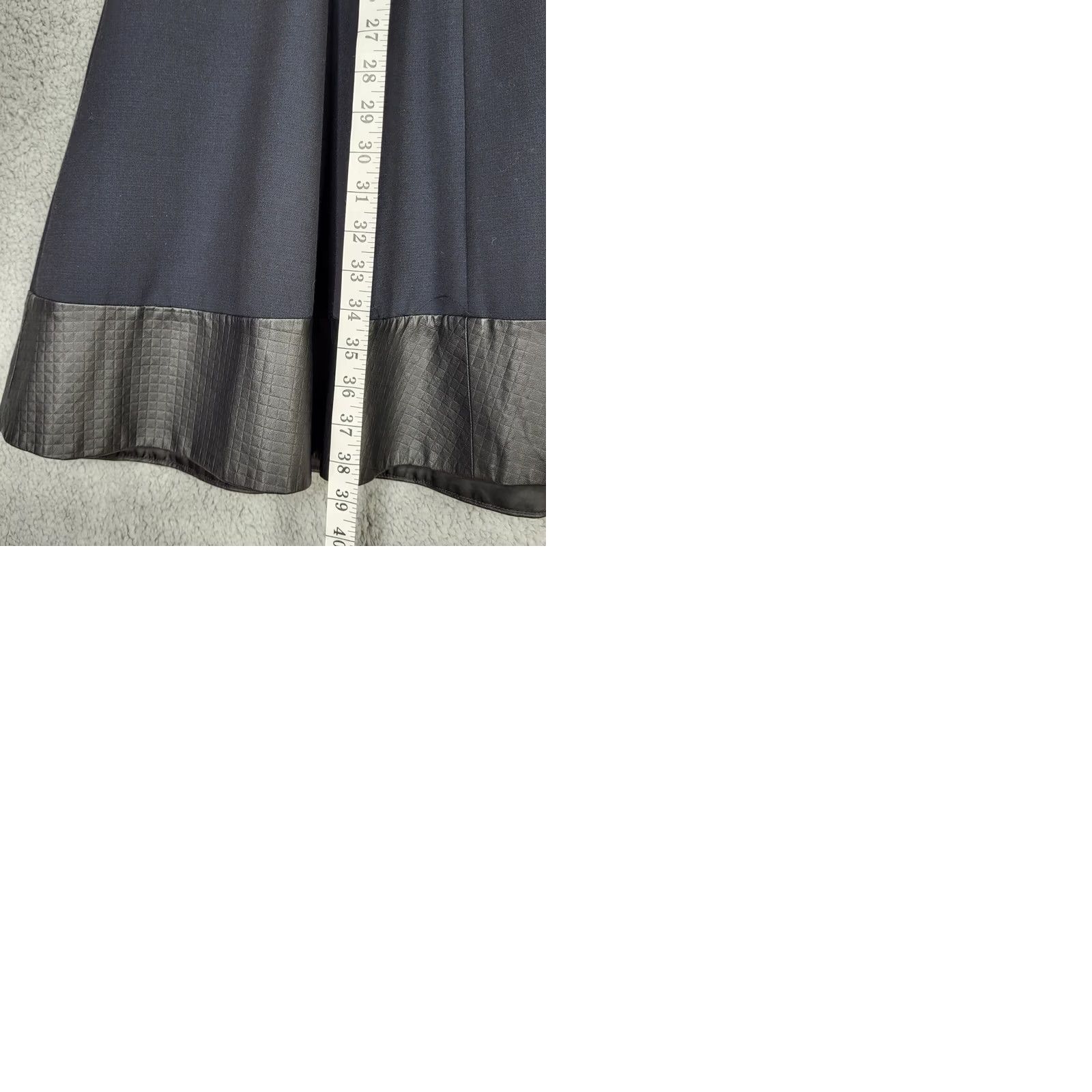 L'AGENCE L'Agence Dress Sleeveless Round Neck Zip Knee Length Black Embossed Leather Trim Ponte Knit Sz 4 Regular Womens Fashion Size S / US 4 / IT 40 - 9 Thumbnail