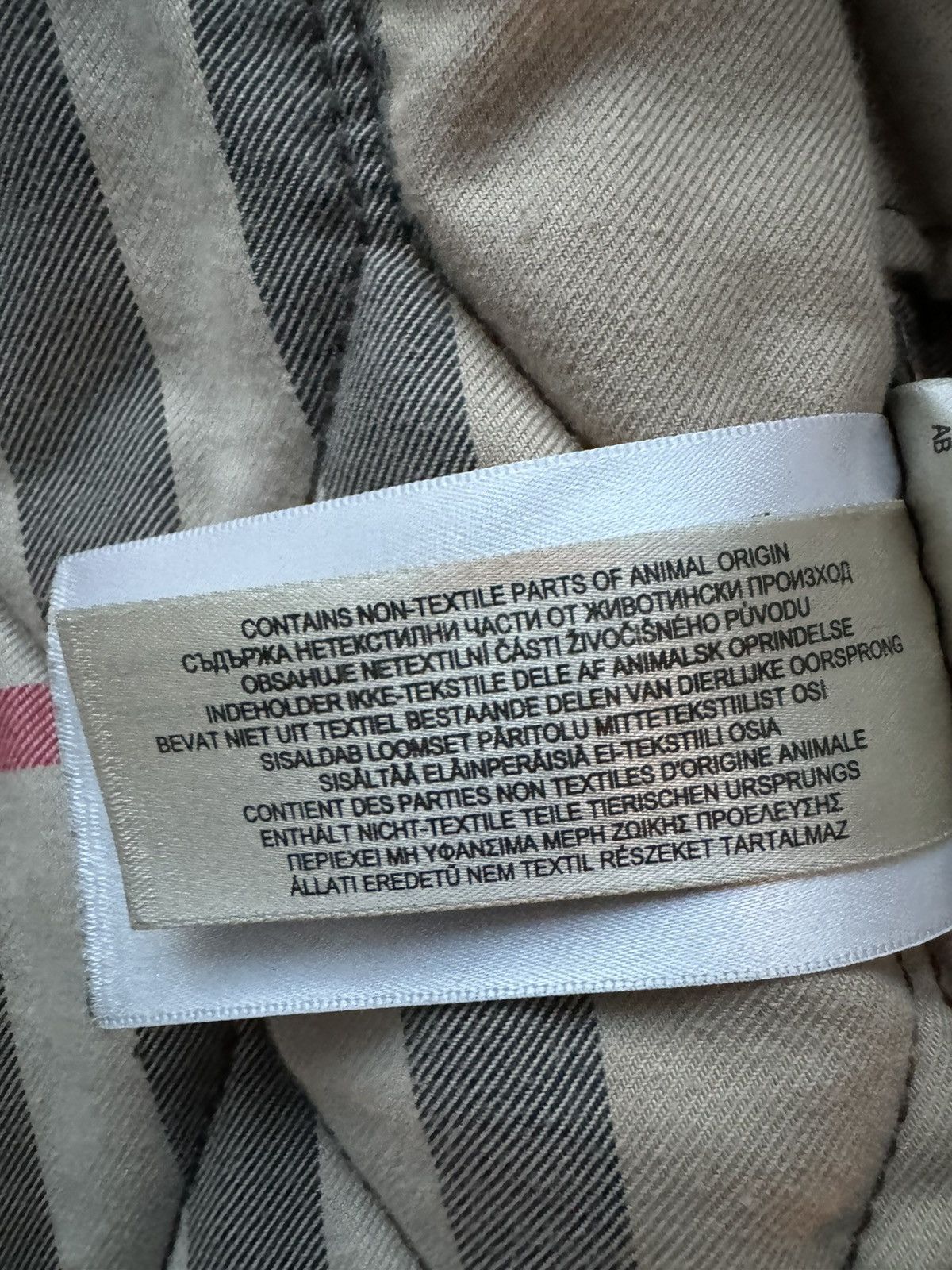 Burberry Burberry Brit Bomber quilted jacket sz xxl Size US XXL / EU 58 / 5 - 23 Thumbnail