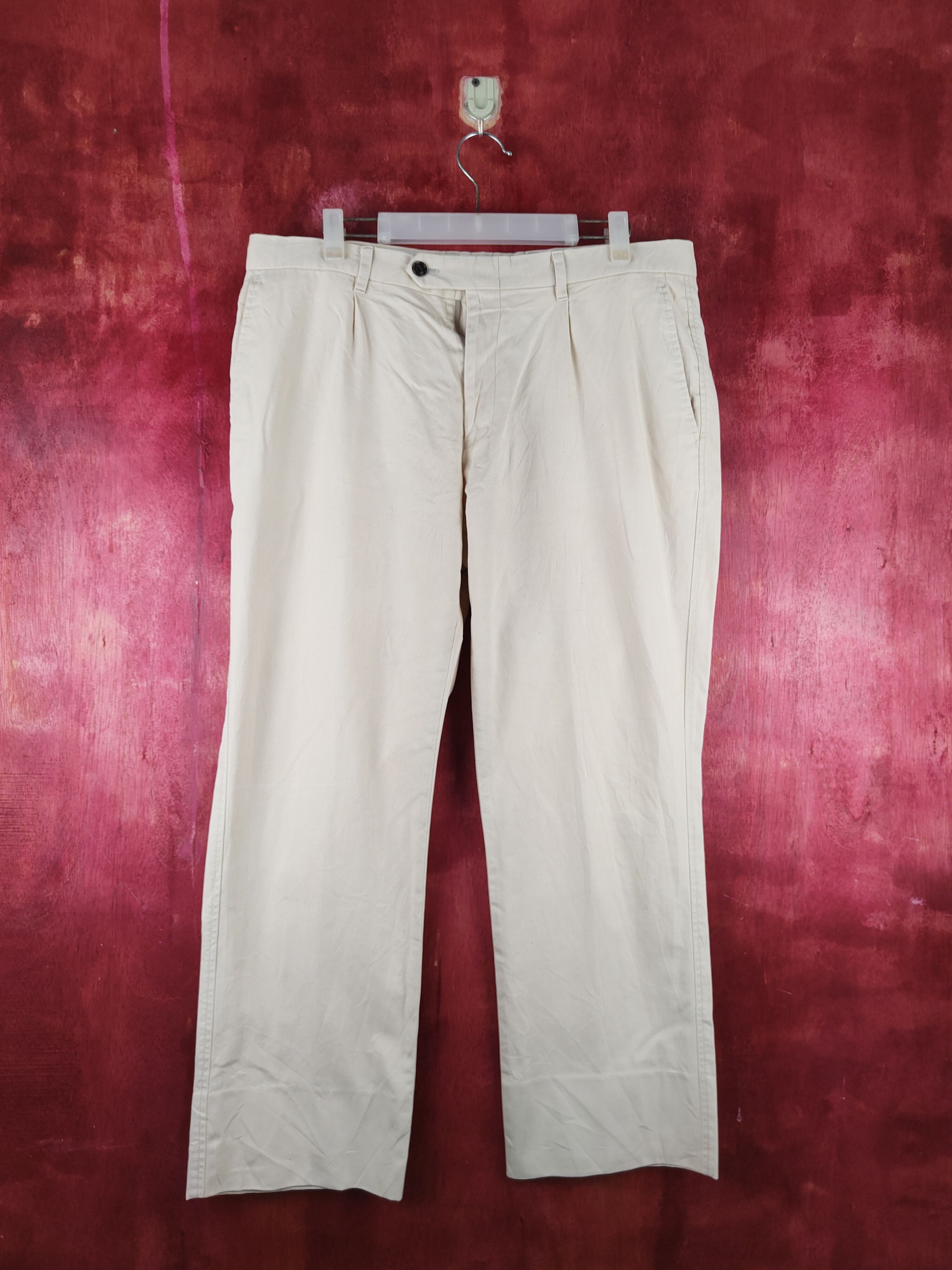 Burberry Burberry Beige Trousers Chino Pants N#S3030 Size US 36 / EU 52 - 1 Thumbnail