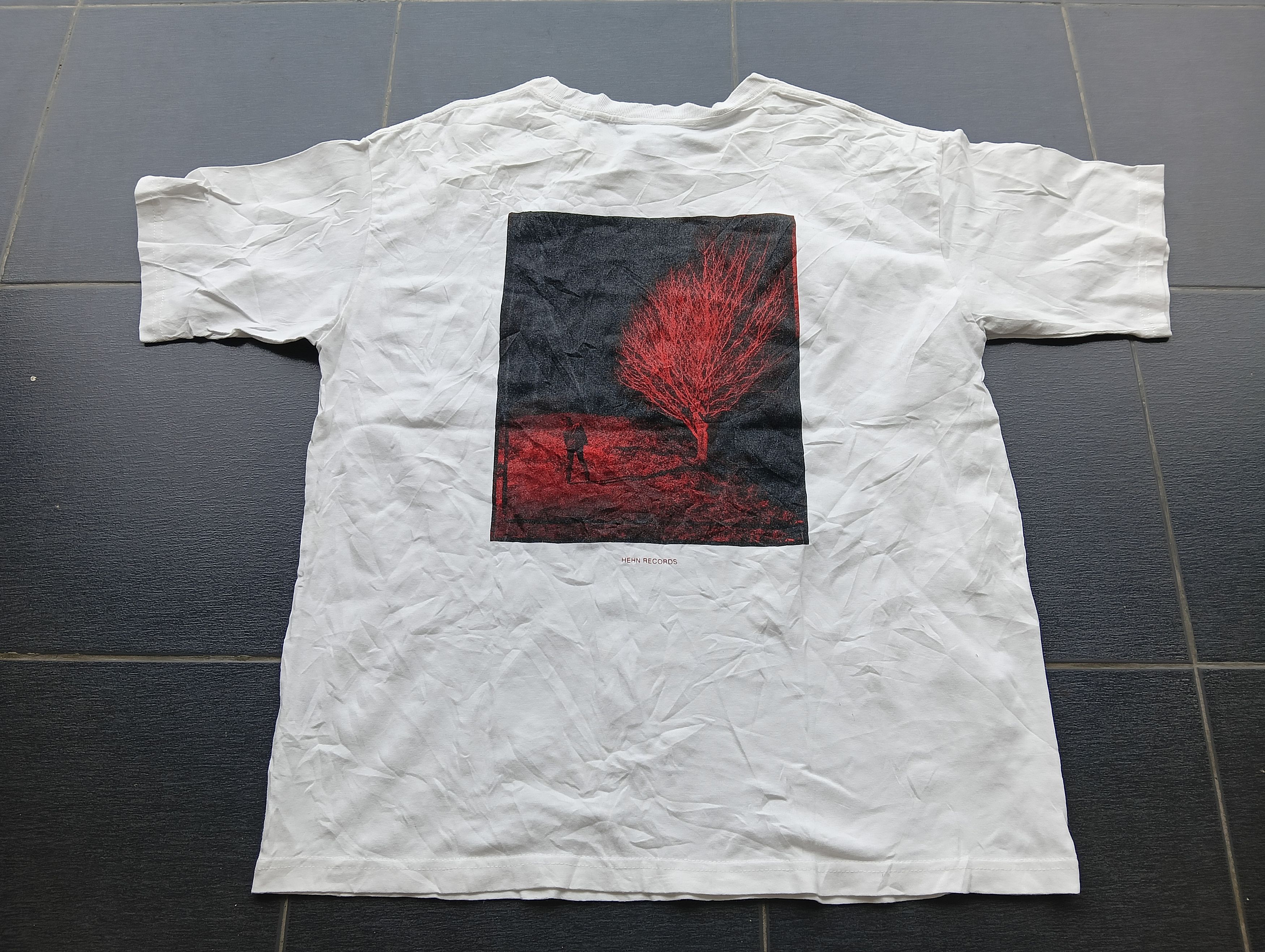 Other hern record lonely rhapsody big logo TEE Size US M / EU 48-50 / 2 - 2 Thumbnail