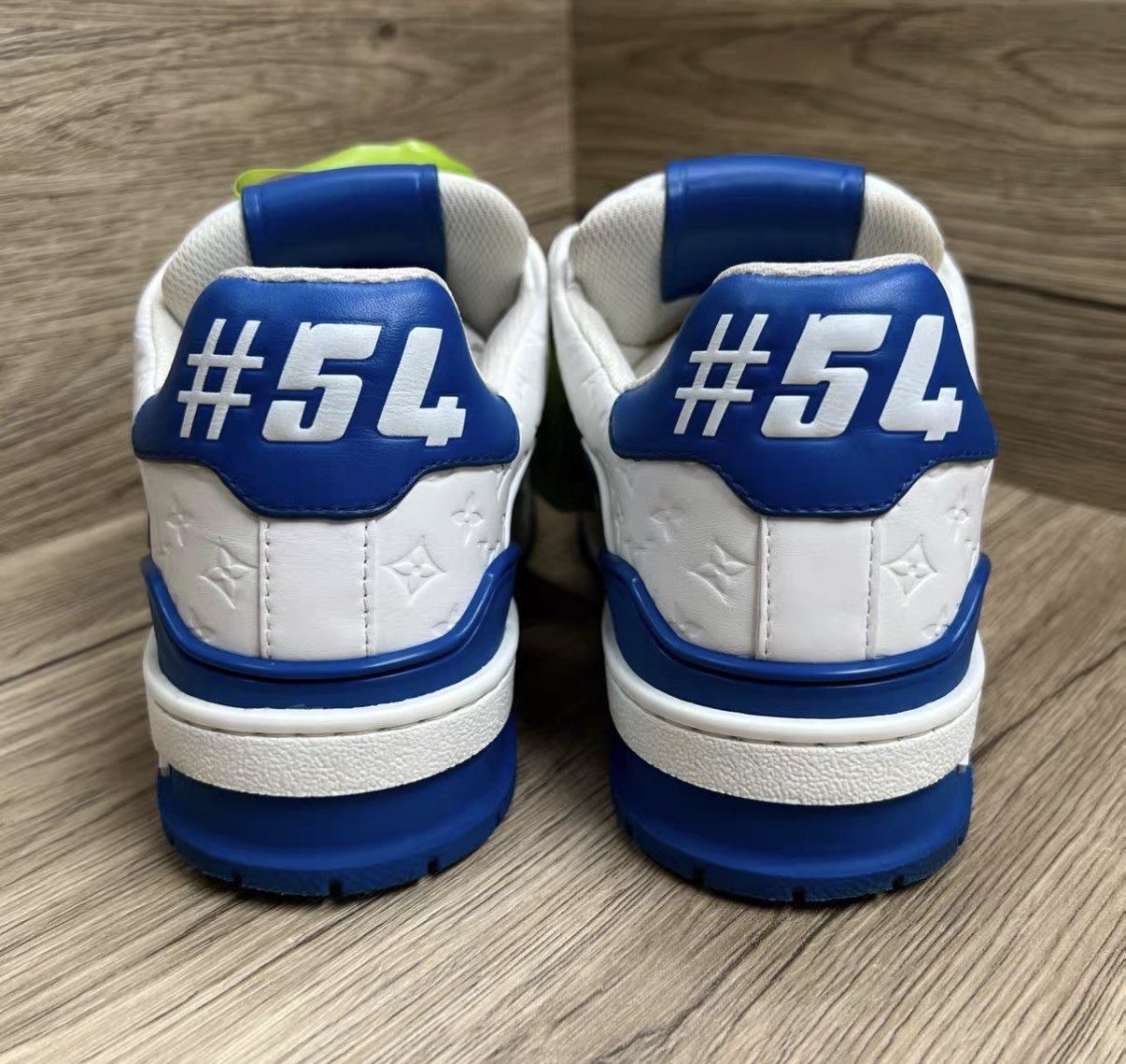 Louis Vuitton Louis Vuitton Trainer White & Blue Embossed Sneakers J41 Size US 5.5 / IT 35.5 - 4 Thumbnail