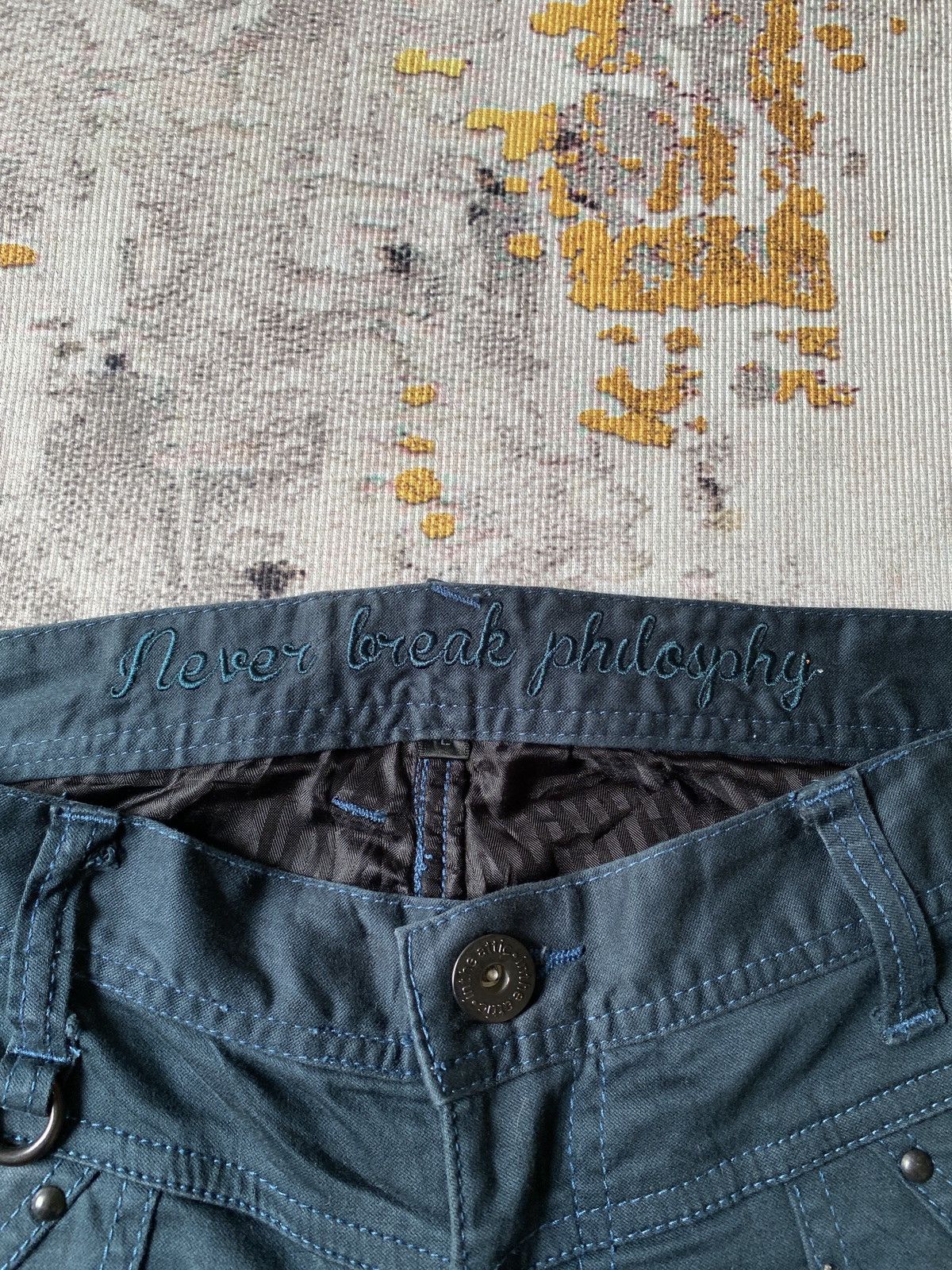 In The Attic In the Attic Claw Marks Design Dark Green Slim Flare Pant Size US 34 / EU 50 - 14 Thumbnail