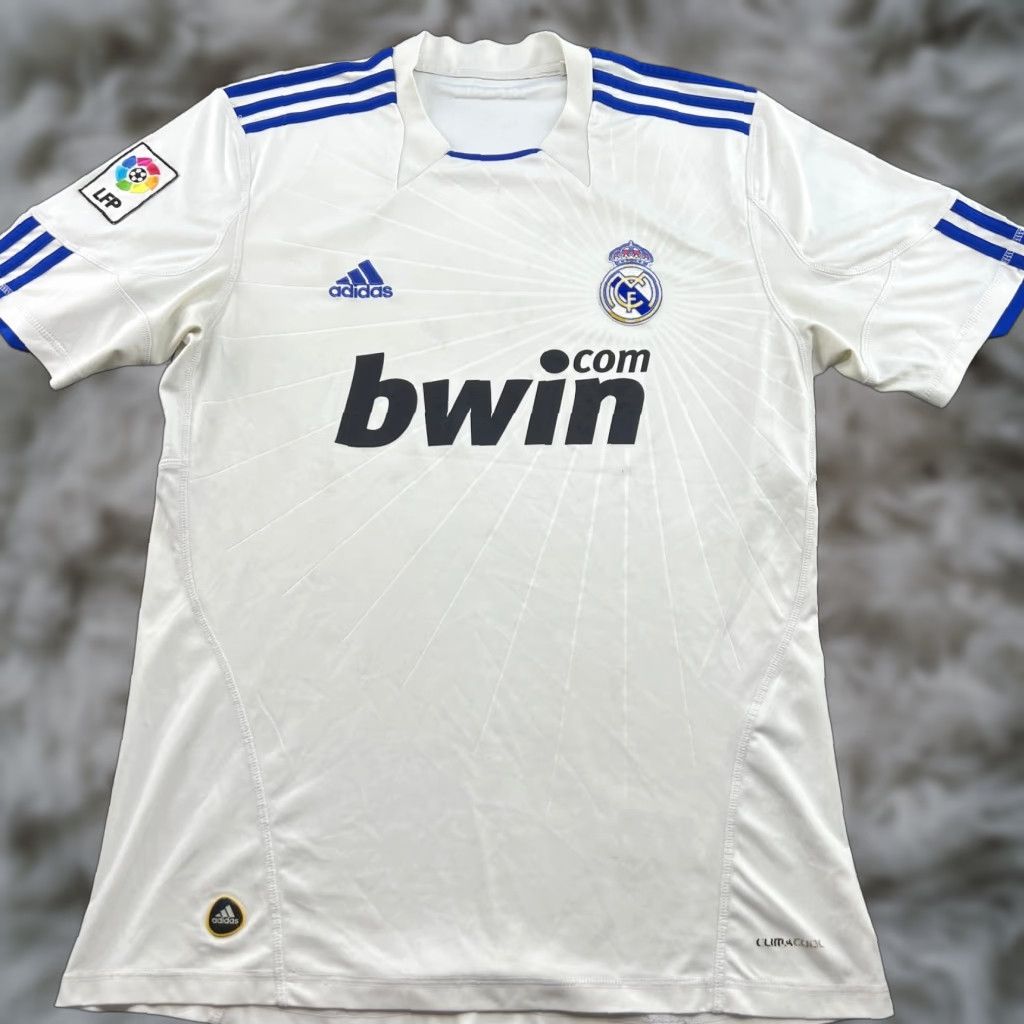Adidas Real Madrid 2010 2011 Home Football Jersey Mens Medium Adult Shirt White Adidas Size US M / EU 48-50 / 2 - 1 Thumbnail