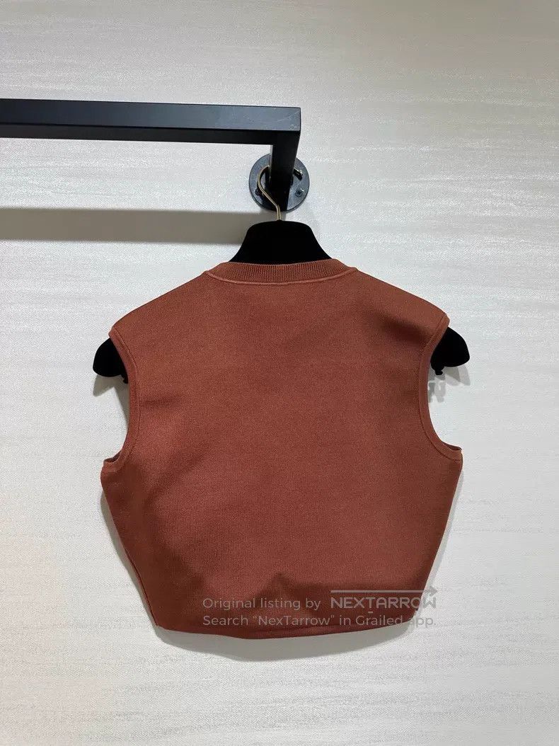 Hermes Hermes Chestnut Brown Round Neck Short Sleeve Knit Vest Size XS / US 0-2 / IT 36-38 - 4 Thumbnail