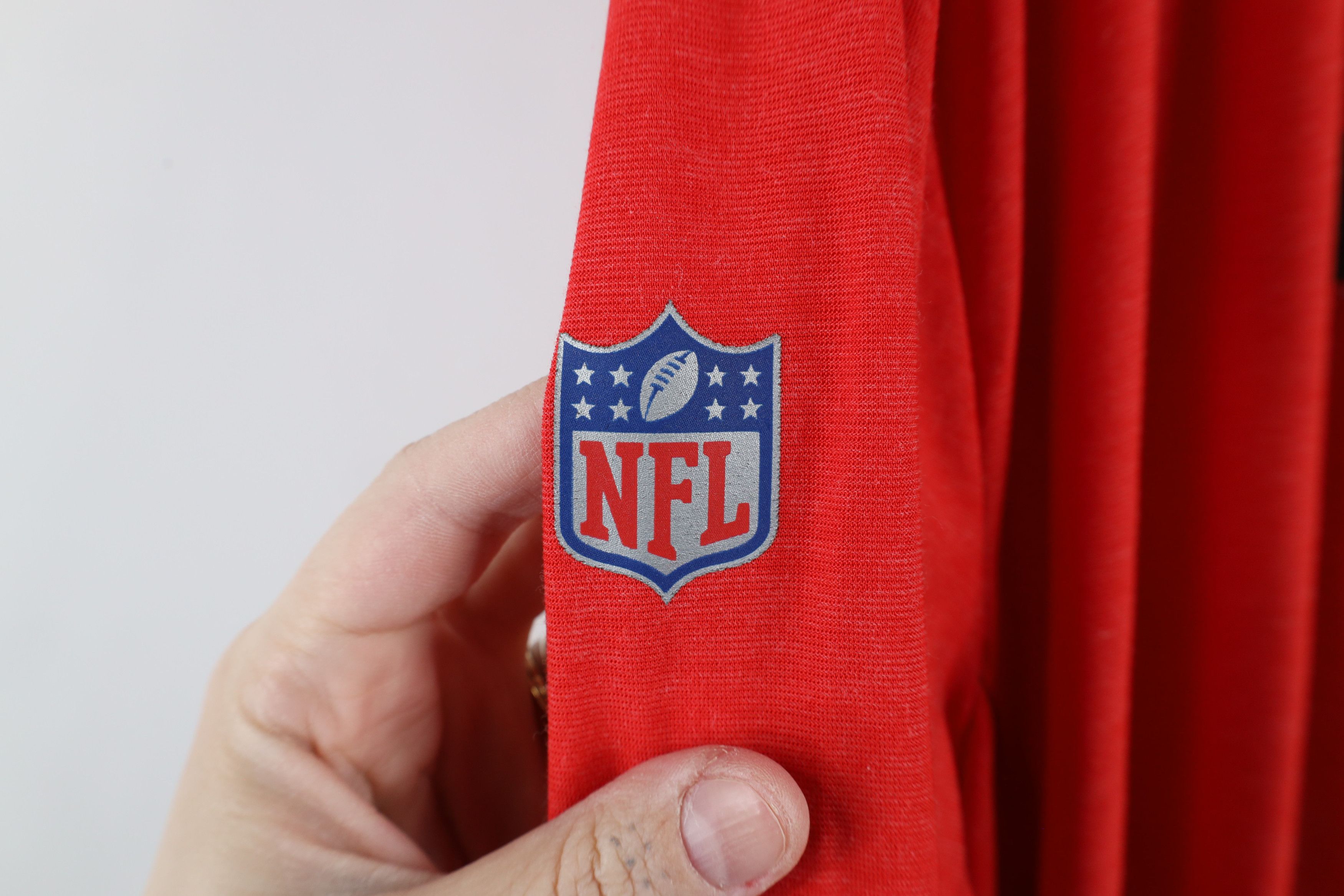 Nike × Vintage Nike On Field Buccaneers Football Long Sleeve T-Shirt Red Size US XXL / EU 58 / 5 - 6 Thumbnail