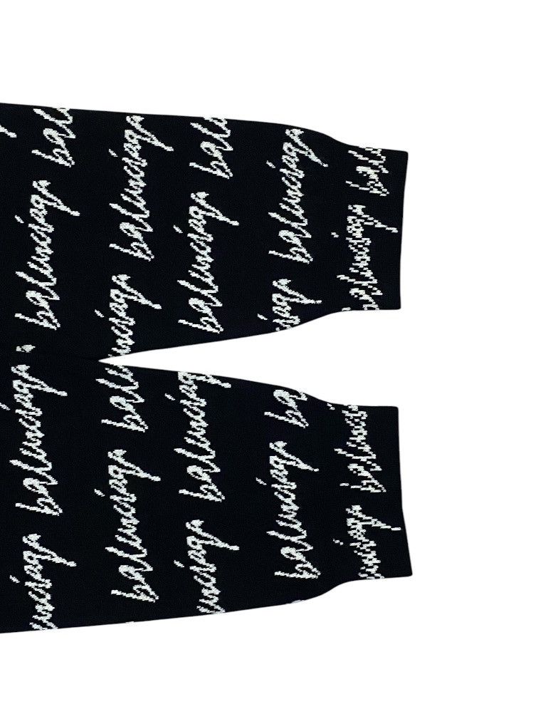 Balenciaga Balenciaga Wool Scribble Logo Sweater Size US M / EU 48-50 / 2 - 11 Thumbnail