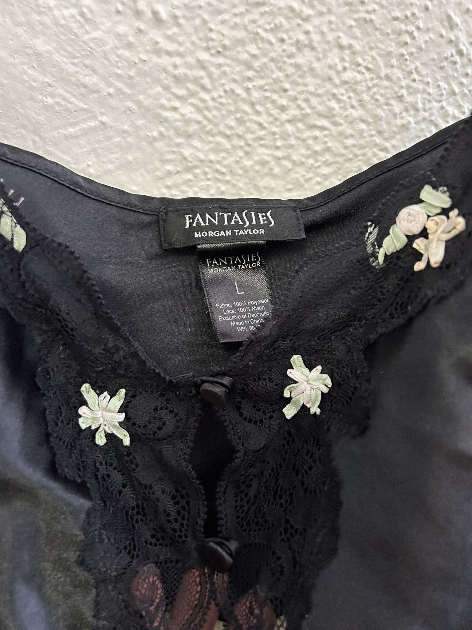 Other Y2K FANTASIES BLACK LACE CAMISOLE FLORAL CROPPED TOP SIZE L Size L / US 10 / IT 46 - 2 Thumbnail