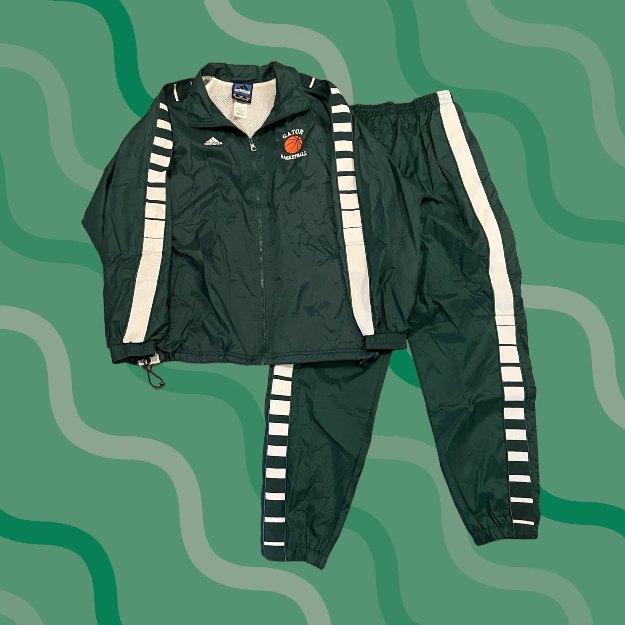 Adidas VINTAGE adidas Track Suit L Jacket & Pants Windbreaker Green Gator Basketball (F455) Track Suit Men L Green 90s Streetwear Basketball Size 42R - 1 Thumbnail