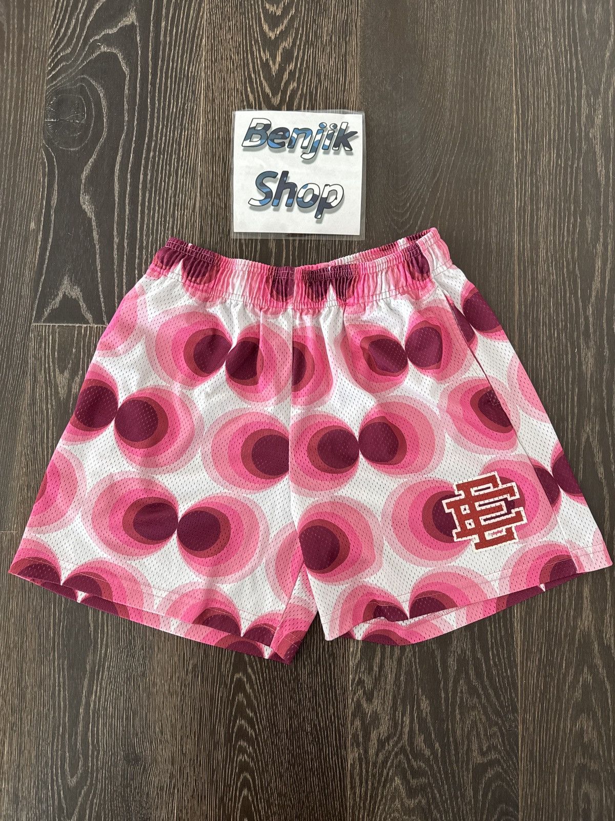 Eric Emanuel Eric Emanuel Large Pink Circles Polka Dot EE Shorts Size US 32 / EU 48 - 1 Thumbnail