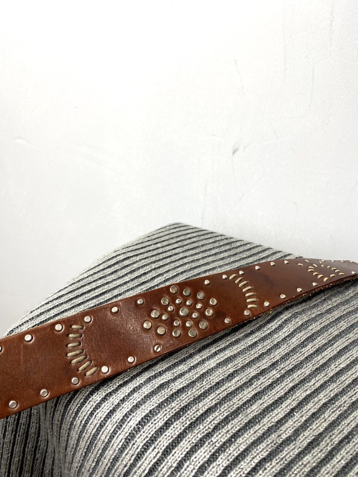 Cowboy Equipment Rare! Vintage Metal Leather Belt Western Cowboy Style Texas Size ONE SIZE - 6 Thumbnail
