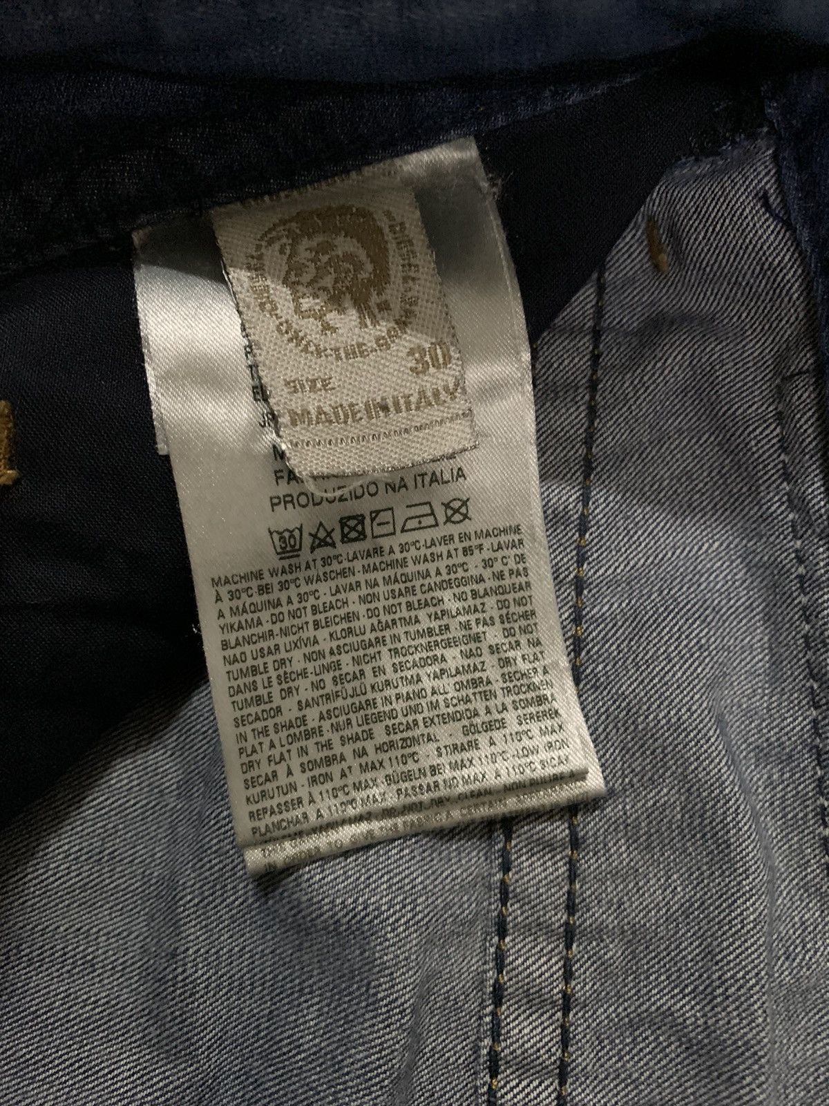 Diesel Diesel Blue Eyecons 2016/2Edition Blue Wash Distressed Jeans Size US 32 / EU 48 - 20 Thumbnail