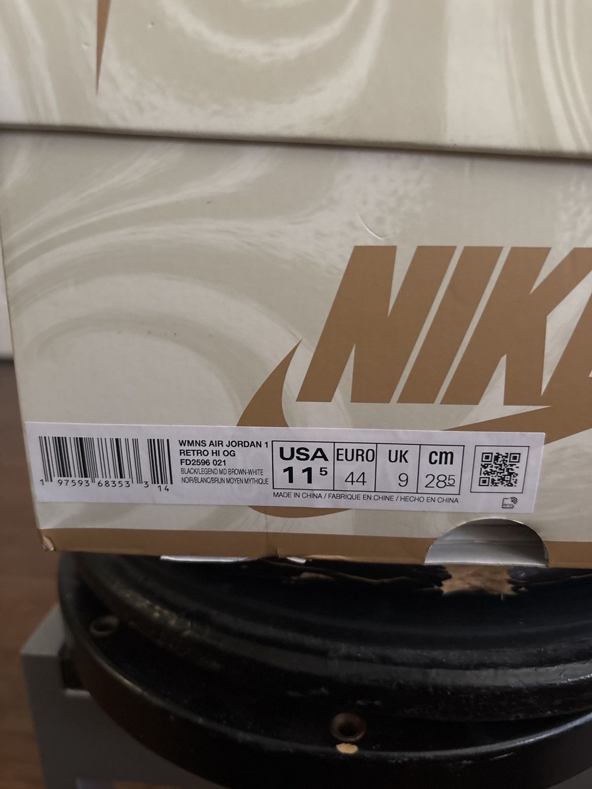 Jordan Brand Jordan Latte 1s Size US 10 / EU 43 - 12 Thumbnail