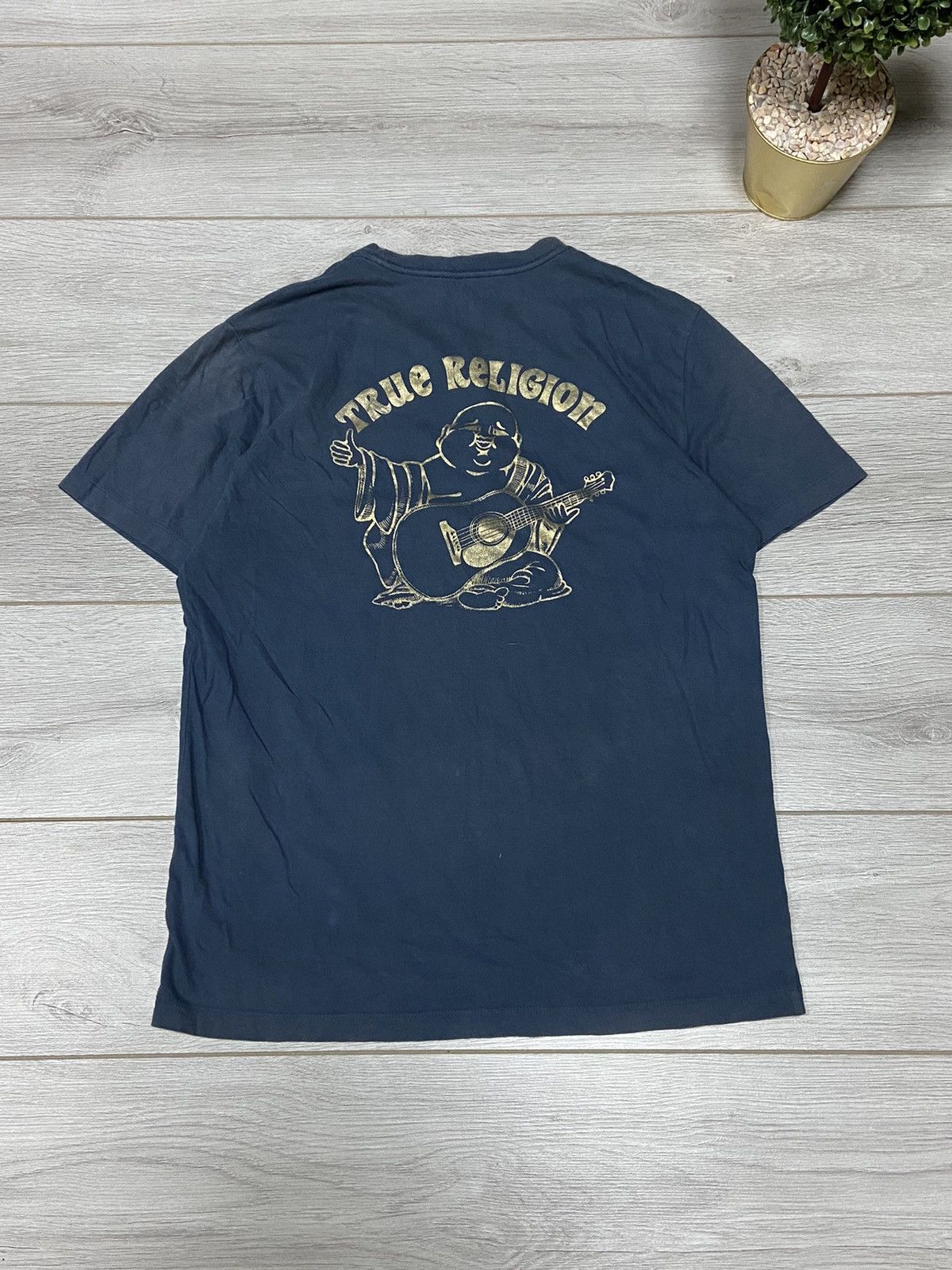 True Religion True Religion Buddha big horse shoe fade t-shirt Size US L / EU 52-54 / 3 - 1 Thumbnail